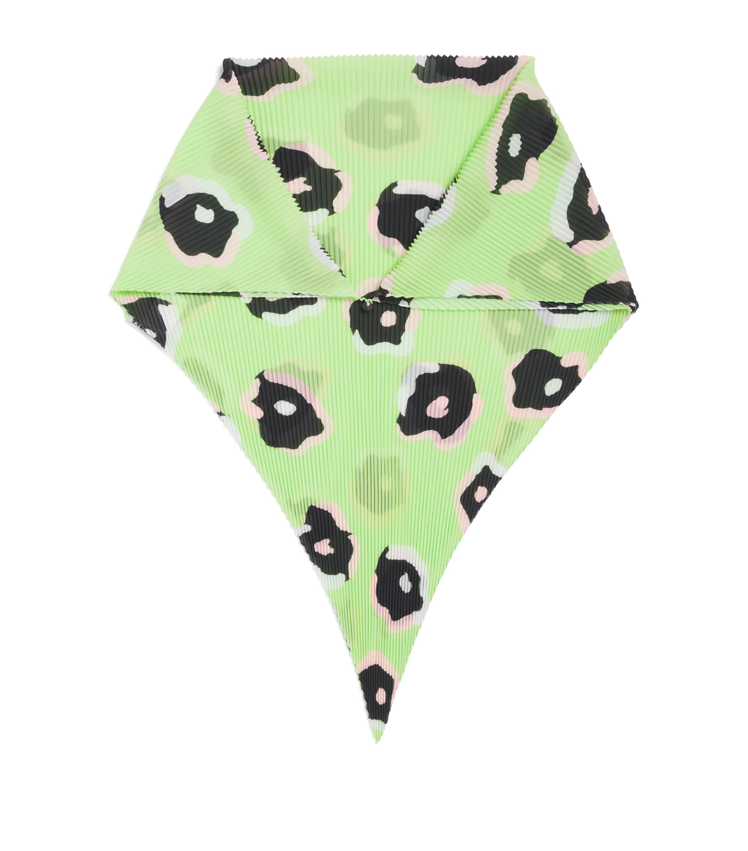 Issey Miyake Floral Verve Pleats Stole Green Hued