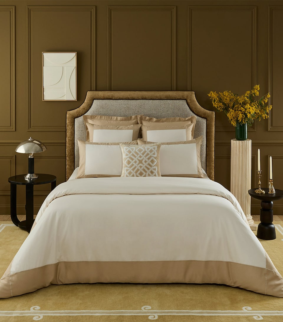 Yves Delorme Apollon Super King Flat Sheet (270cm x 295cm) Dune