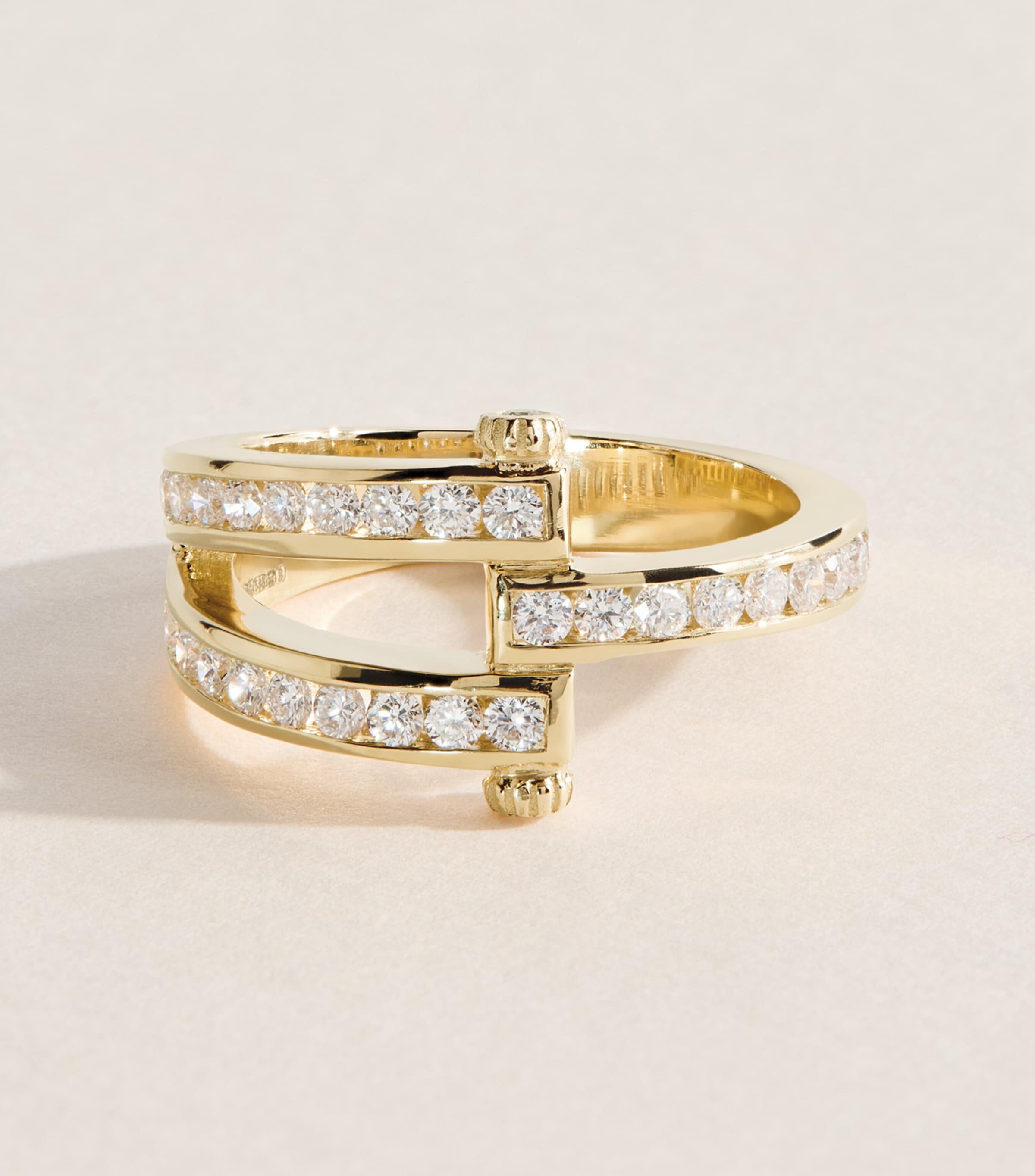 Retrouvaí Yellow Gold and Diamond Magna Ring Yellow Gold
