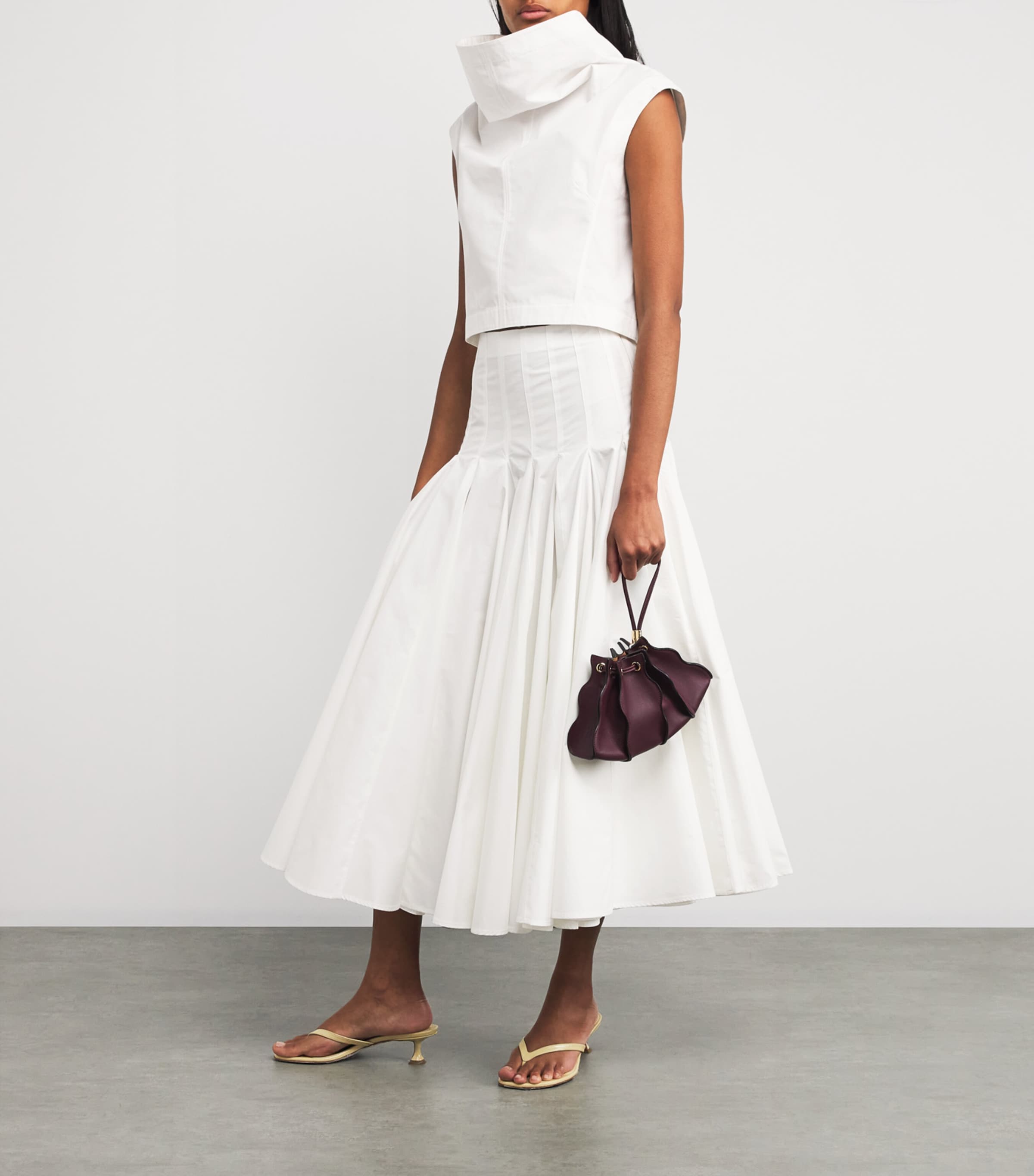 JACQUEMUS カリュソ トレフカラ セフラ コト 243CO0751681 9BN Jacquemus | Harrods US
