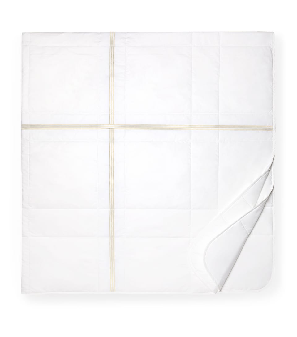 Pratesi Cotton Tre Righ Quilt (290cm x 254cm) White/beige