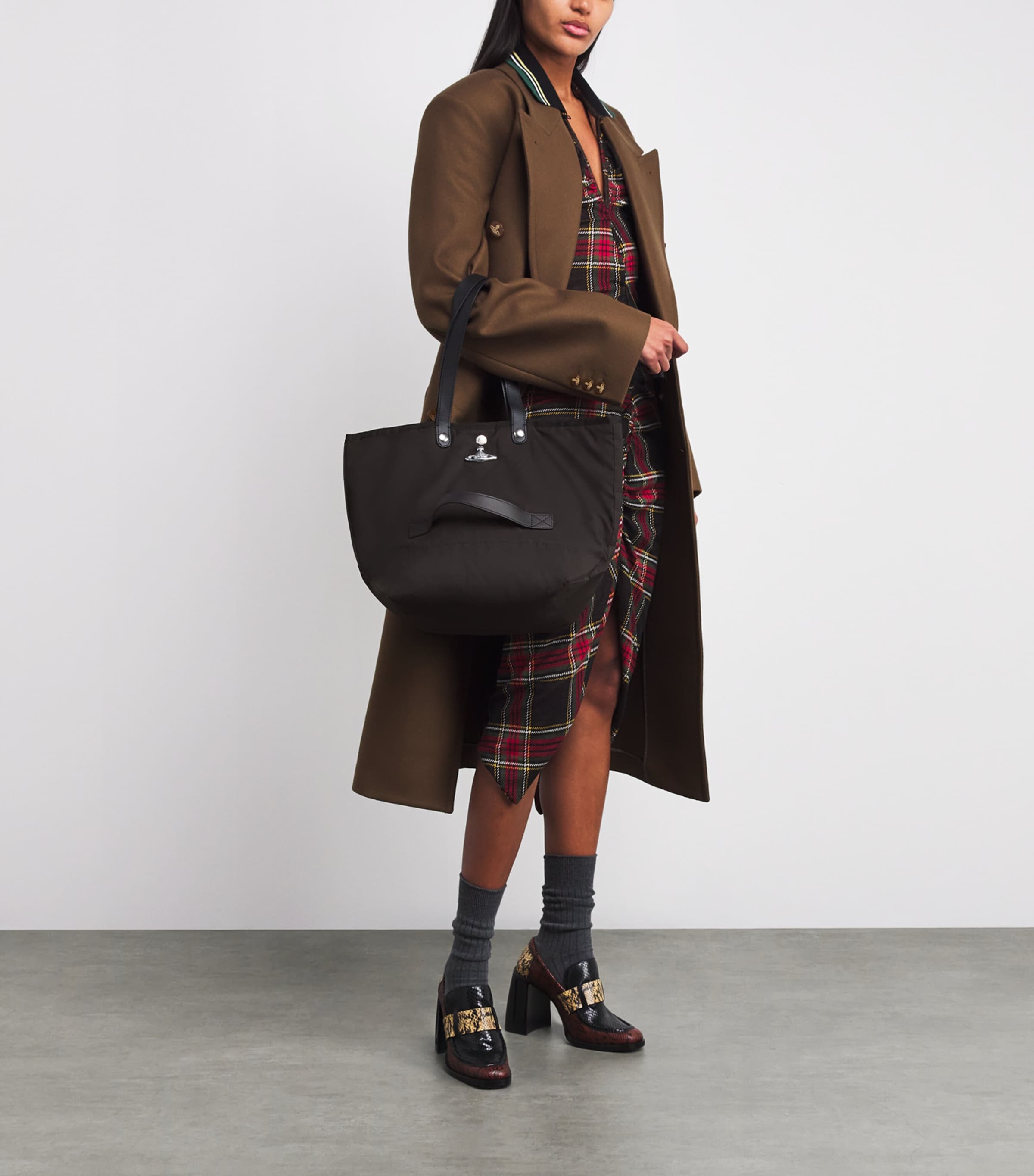 Small Utility Shopper Bag N403 BLK/SLV HRDWR Image 2