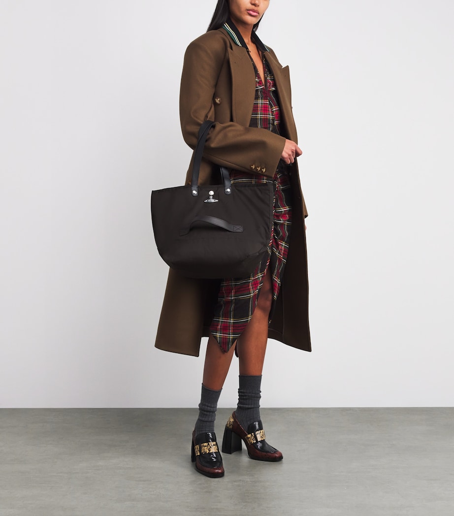 Small Utility Shopper Bag N403 BLK/SLV HRDWR Image 2