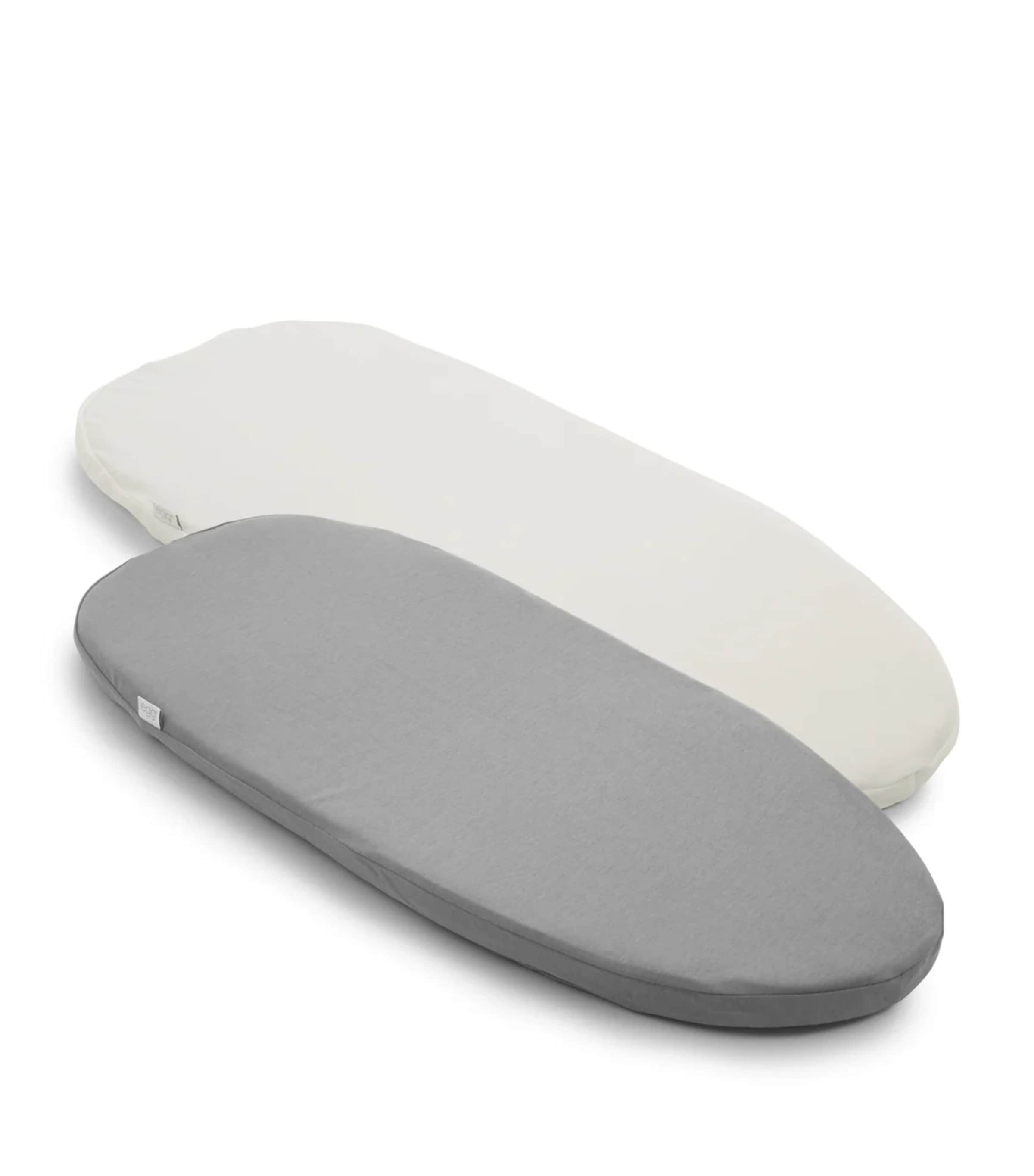 Egg x Aston Martin egg3 Snuggle Bundle Soft Grey Image 15