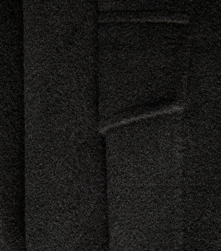 Fur-Collar Bomber Jacket C99 Image 4