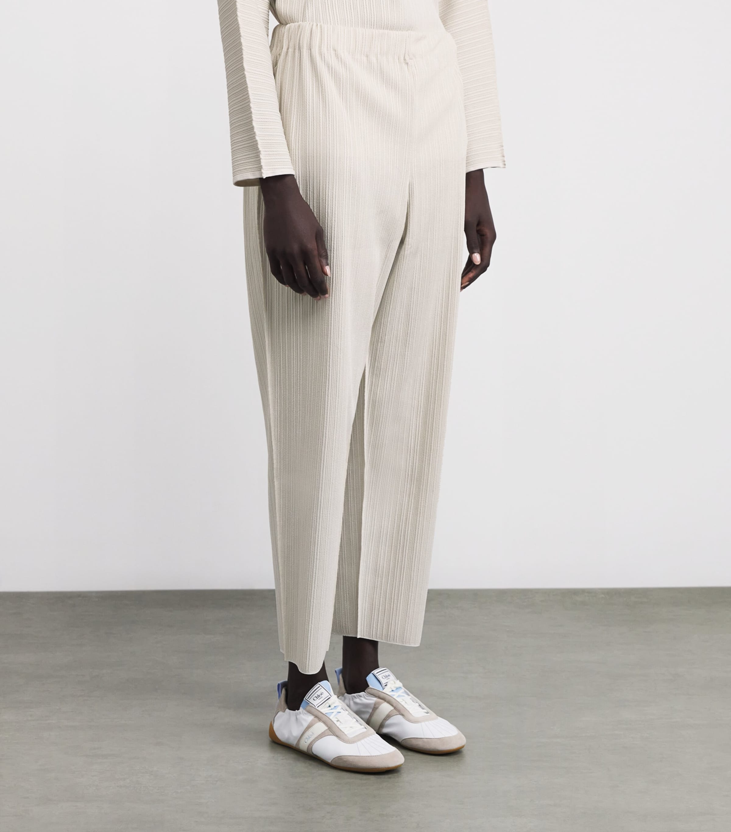 A-POC Shell Cropped Trousers OFF WHITE Image 3