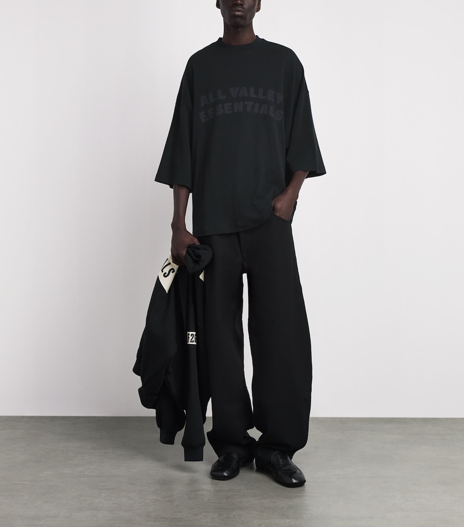 FEAR OF GOD ESSENTIALS Mens Mesh Boxy Merch T-Shirt Vintage Black Image 2