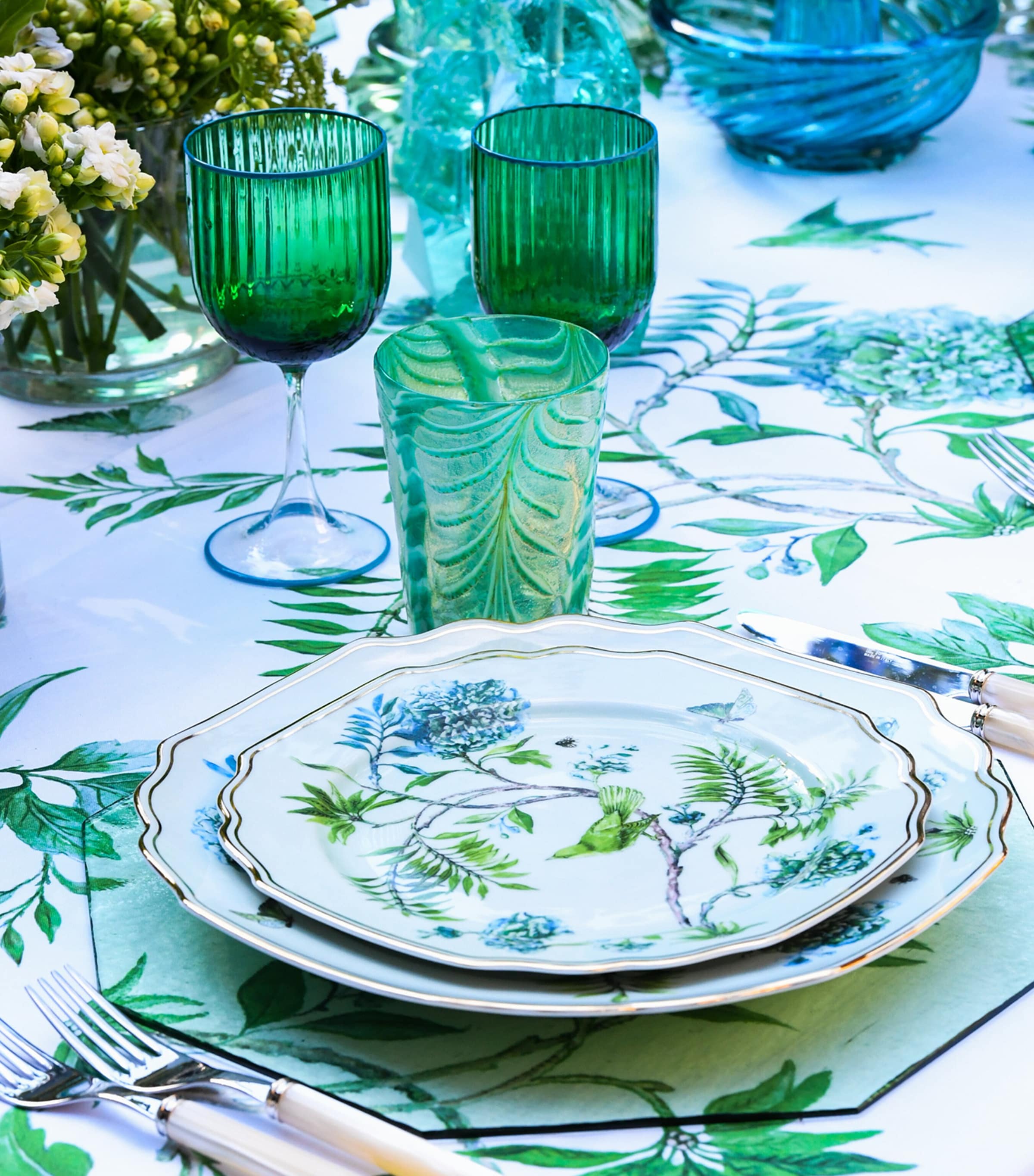 Linen Secret Garden Tablecloth (160cm x 300cm) KELLY GREEN Image 9