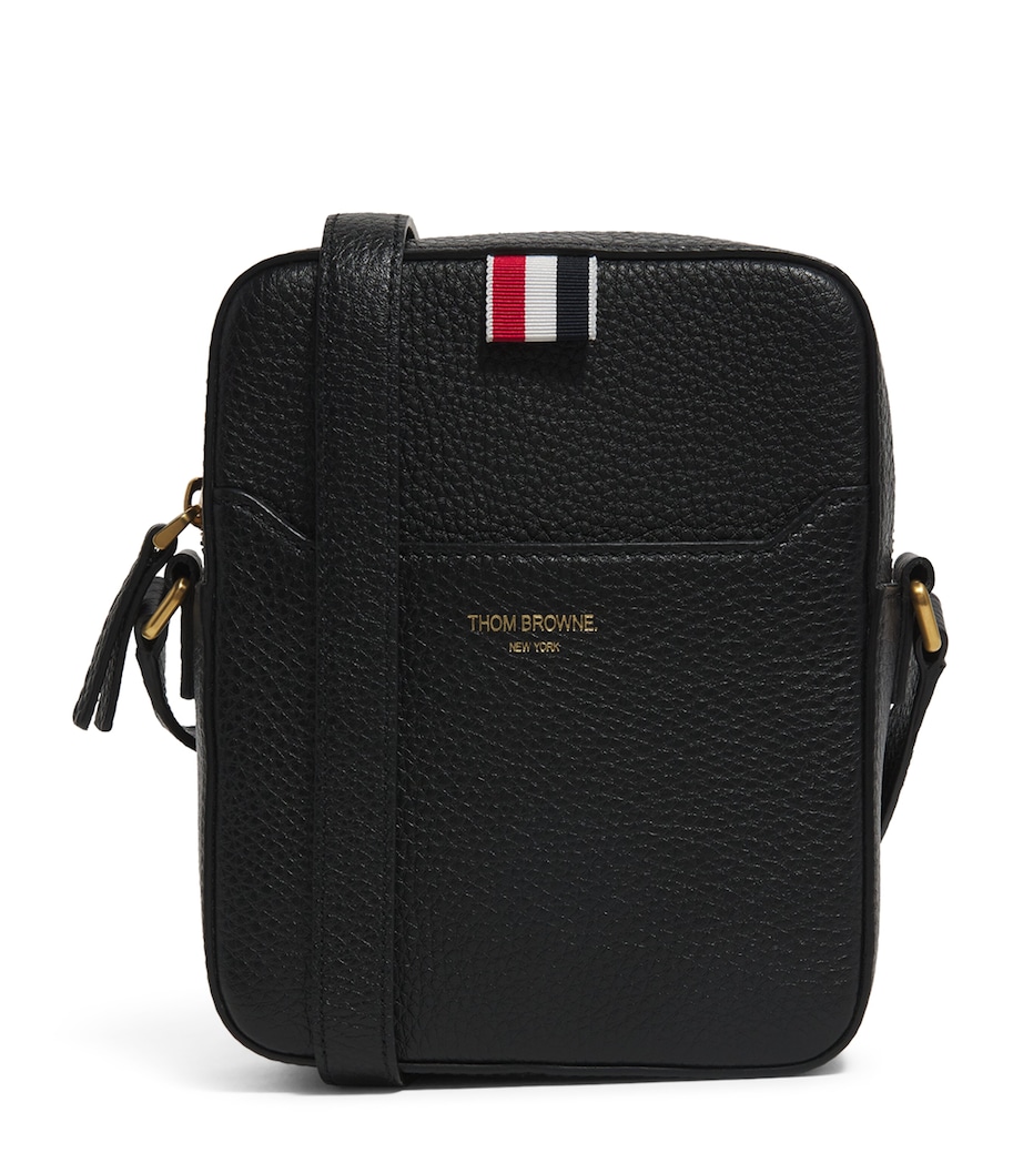 Vertical Camera Bag BLACK Image 1