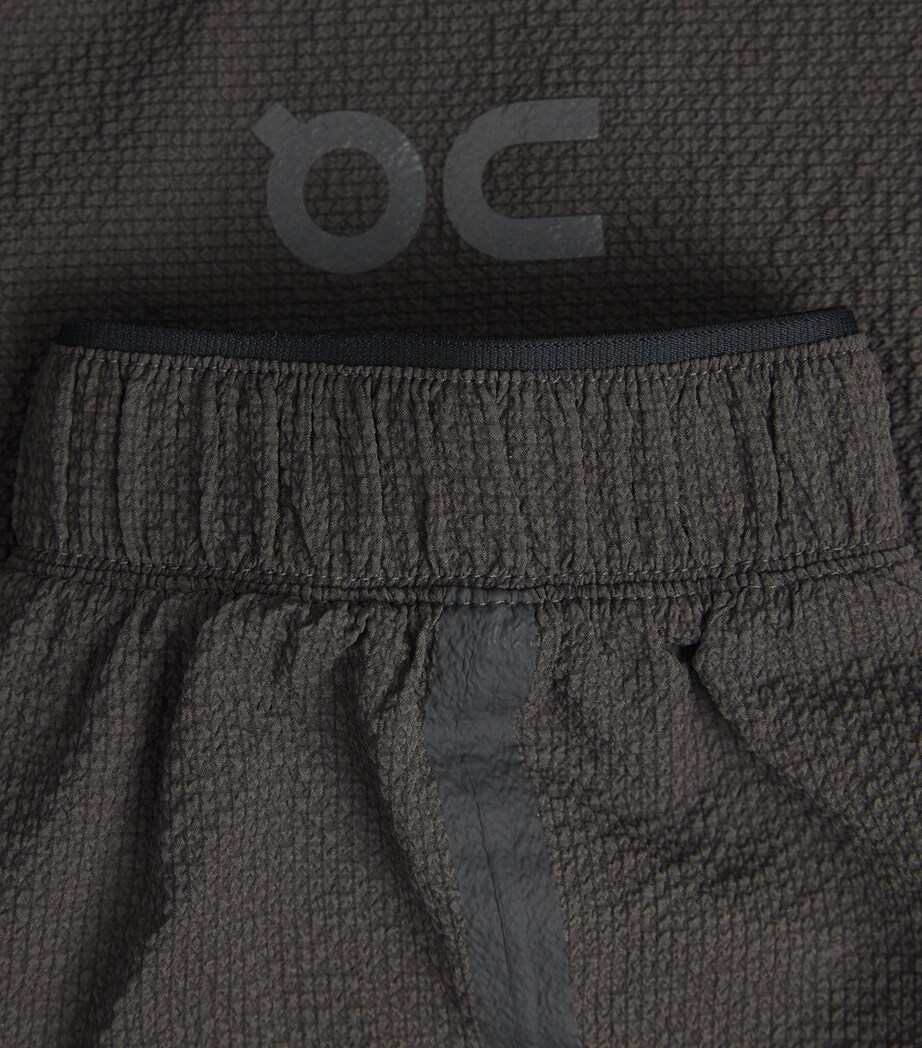 On Mens Performance Volt Jacket Espresso Image 6