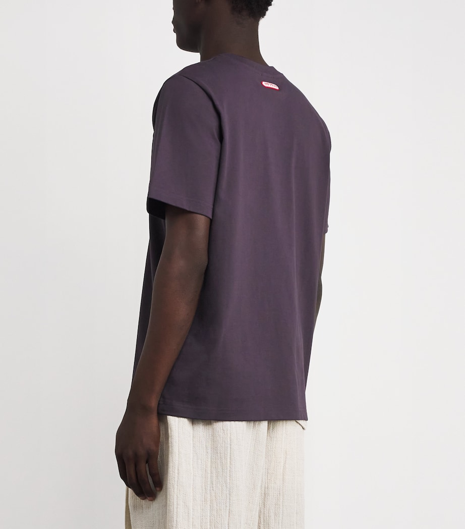 Organic Cotton Logo Patch T-Shirt AUBERGINE Image 4