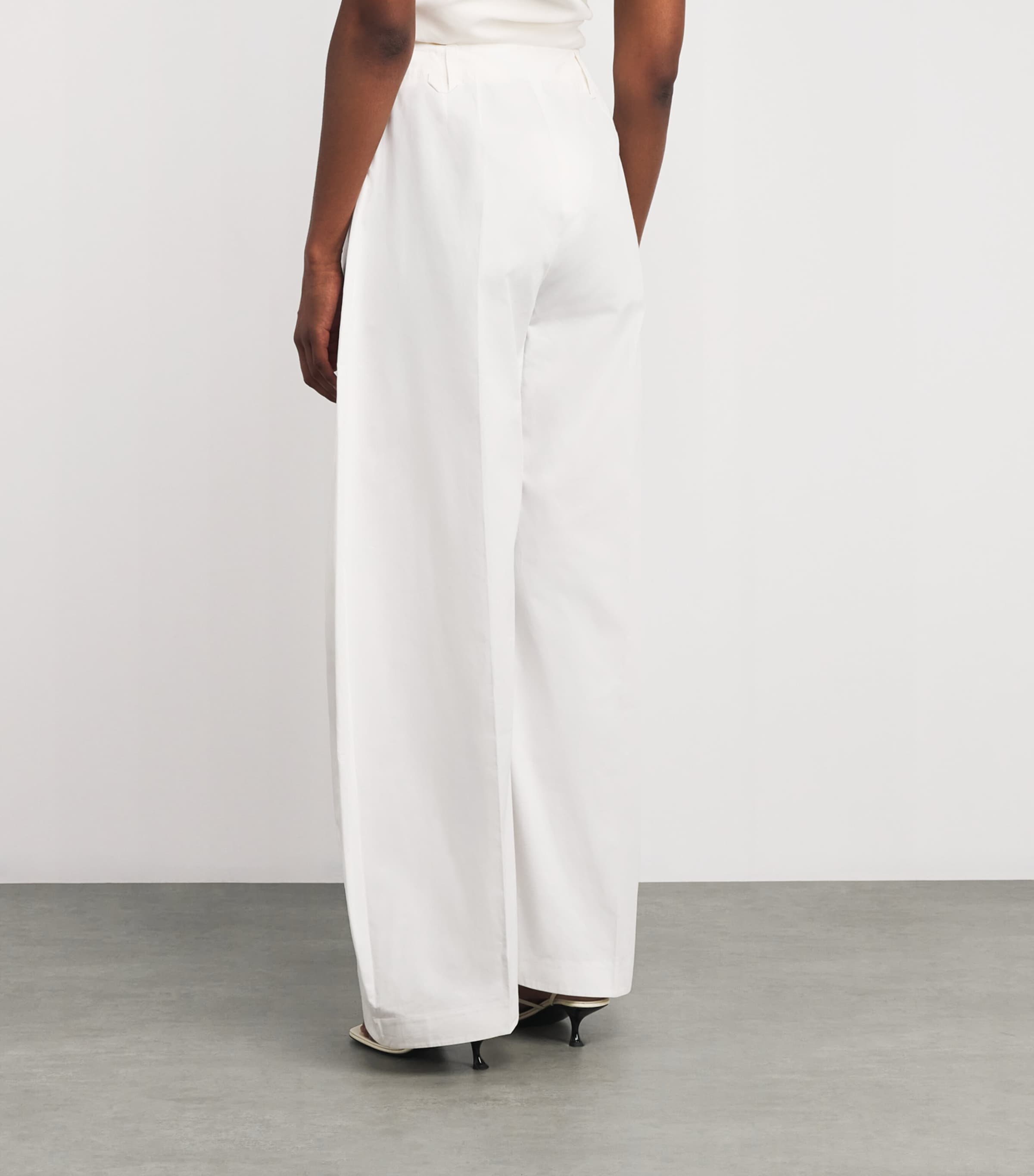 パンツ JACQUEMUS WOMEN Le Ovalo Trousers White JACQUEMUS: White Les Sculptures 'Le pantalon Ovalo' Trousers