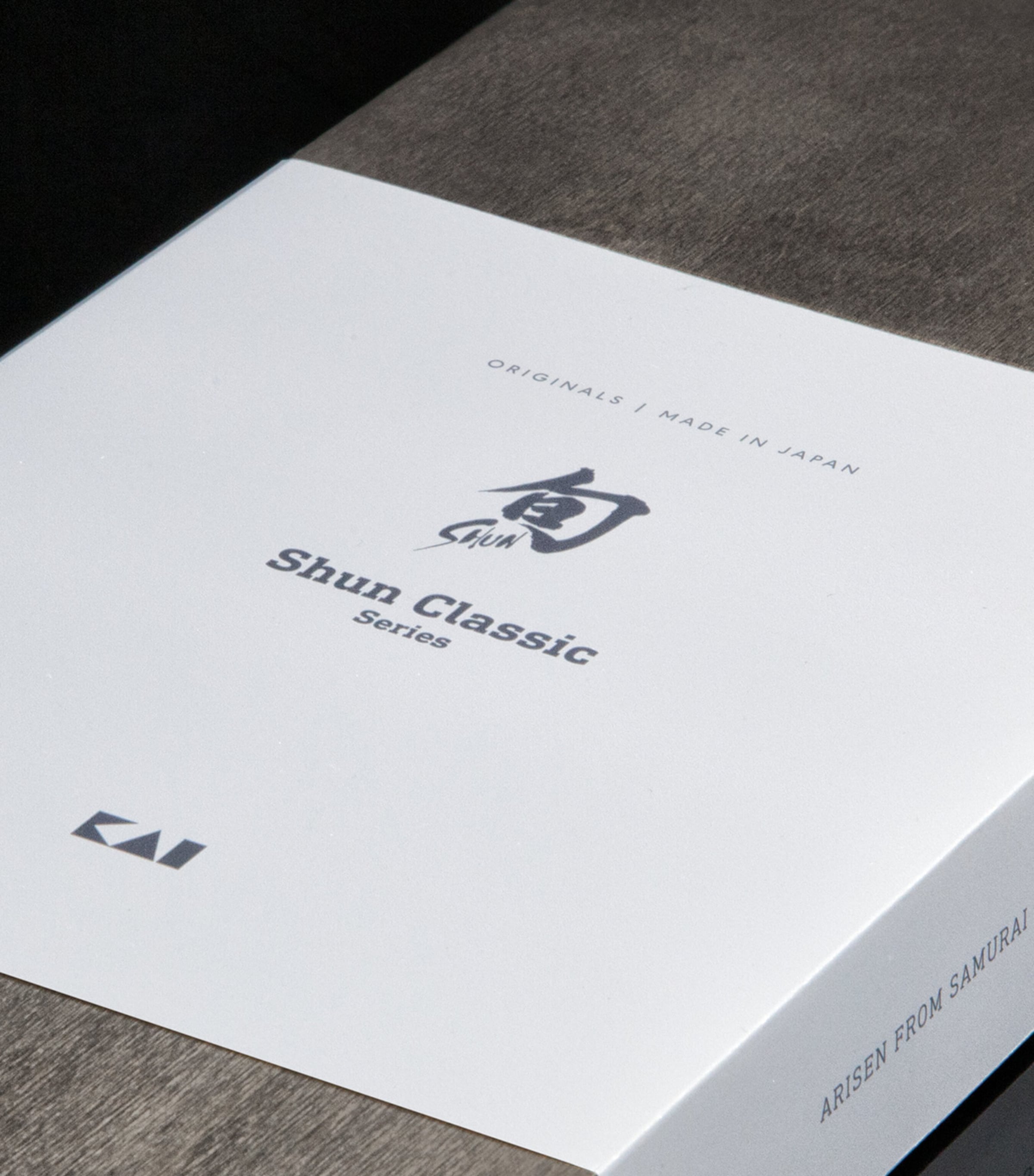 Shun Classic Chef’s Knife METALLIC Image 2