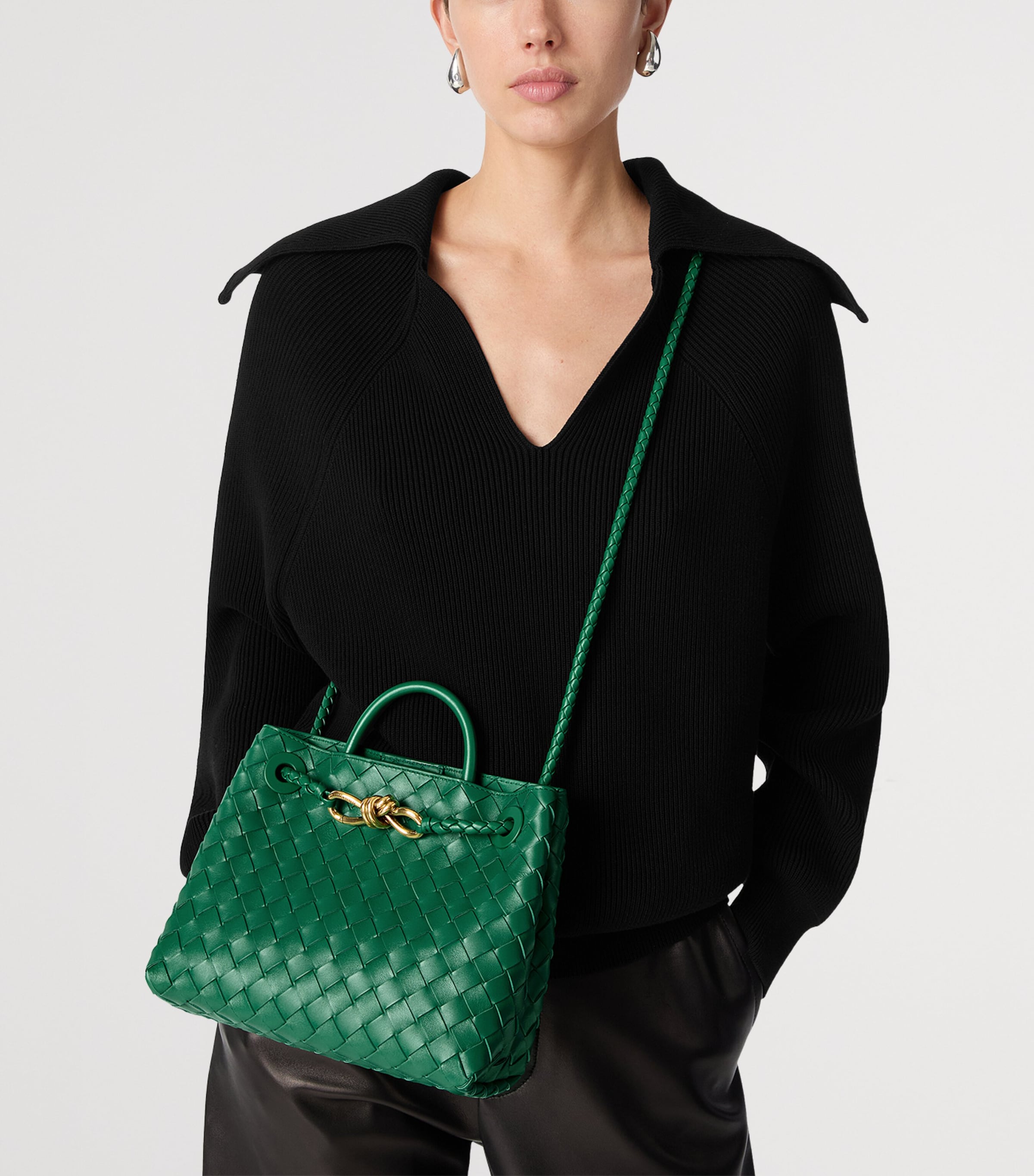 Small Intrecciato Leather Andiamo Top-Handle Bag 3196 Image 3