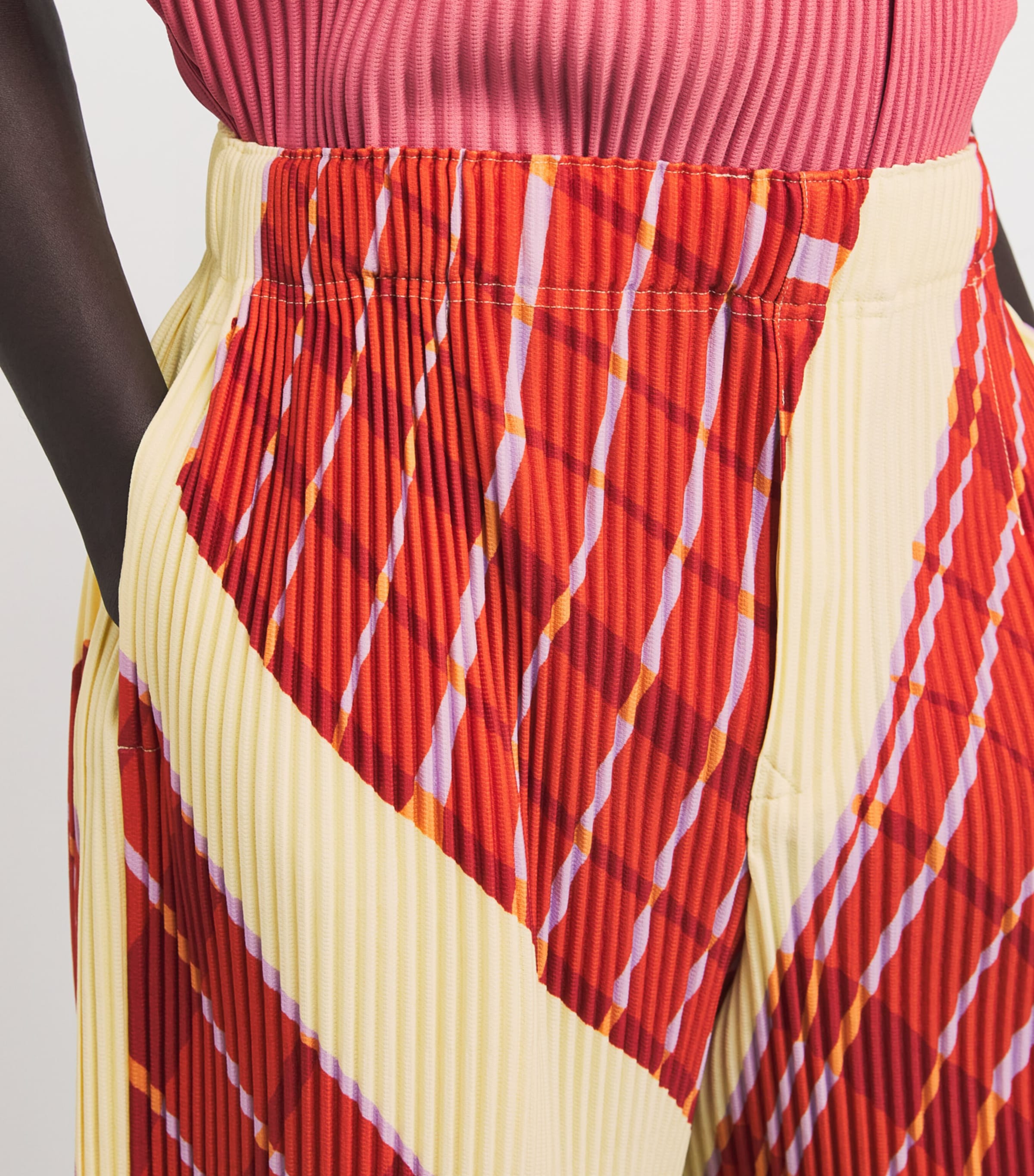 Pleated Windswept Print Shorts 52-YELLOW Image 6