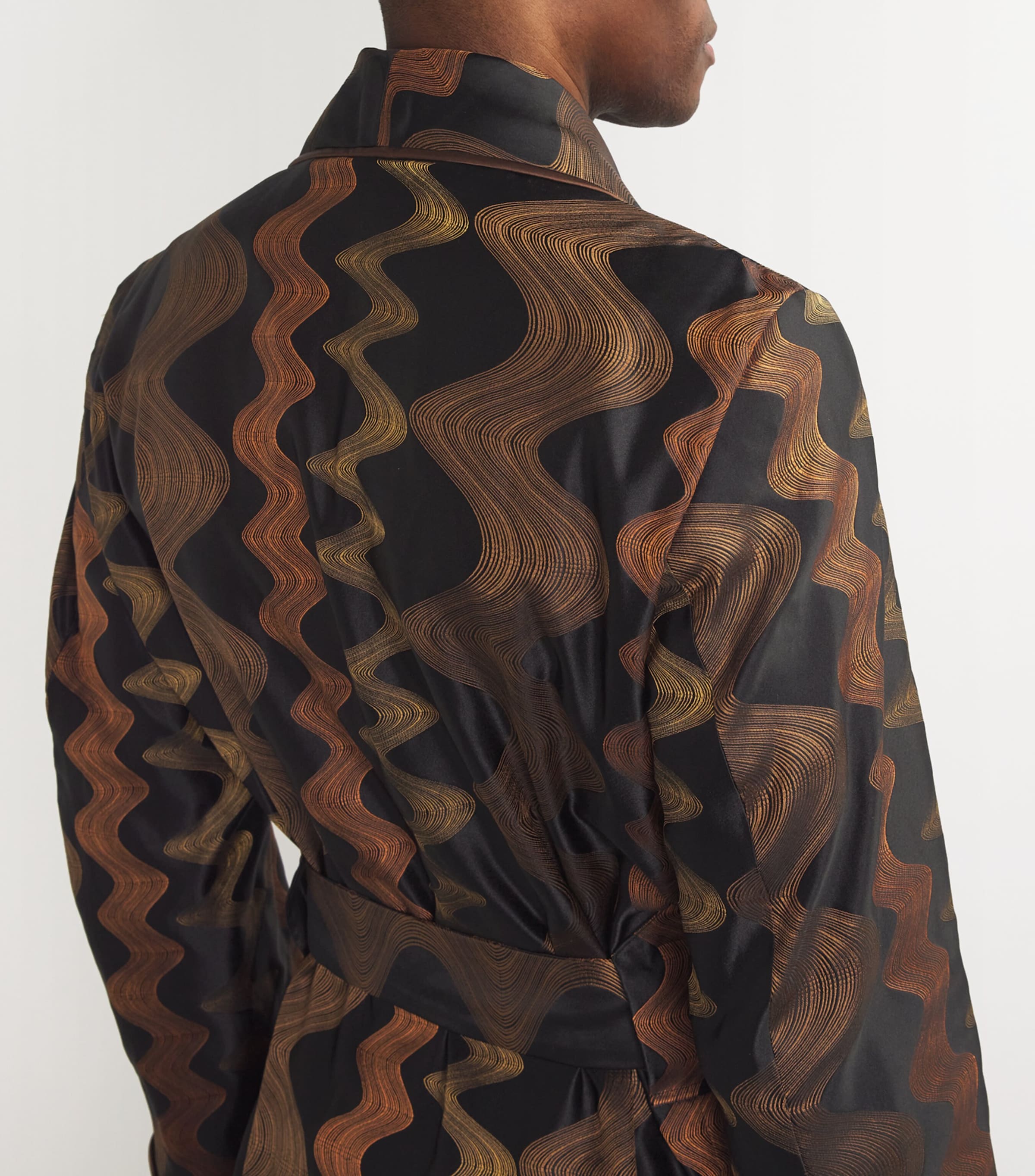 Daniel Hanson Mens Silk Jacquard Robe Image 4