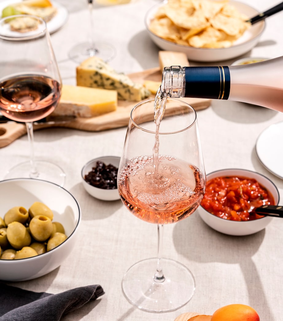 Set of 4 Precision Wine Glasses (125ml) CLEAR Image 4