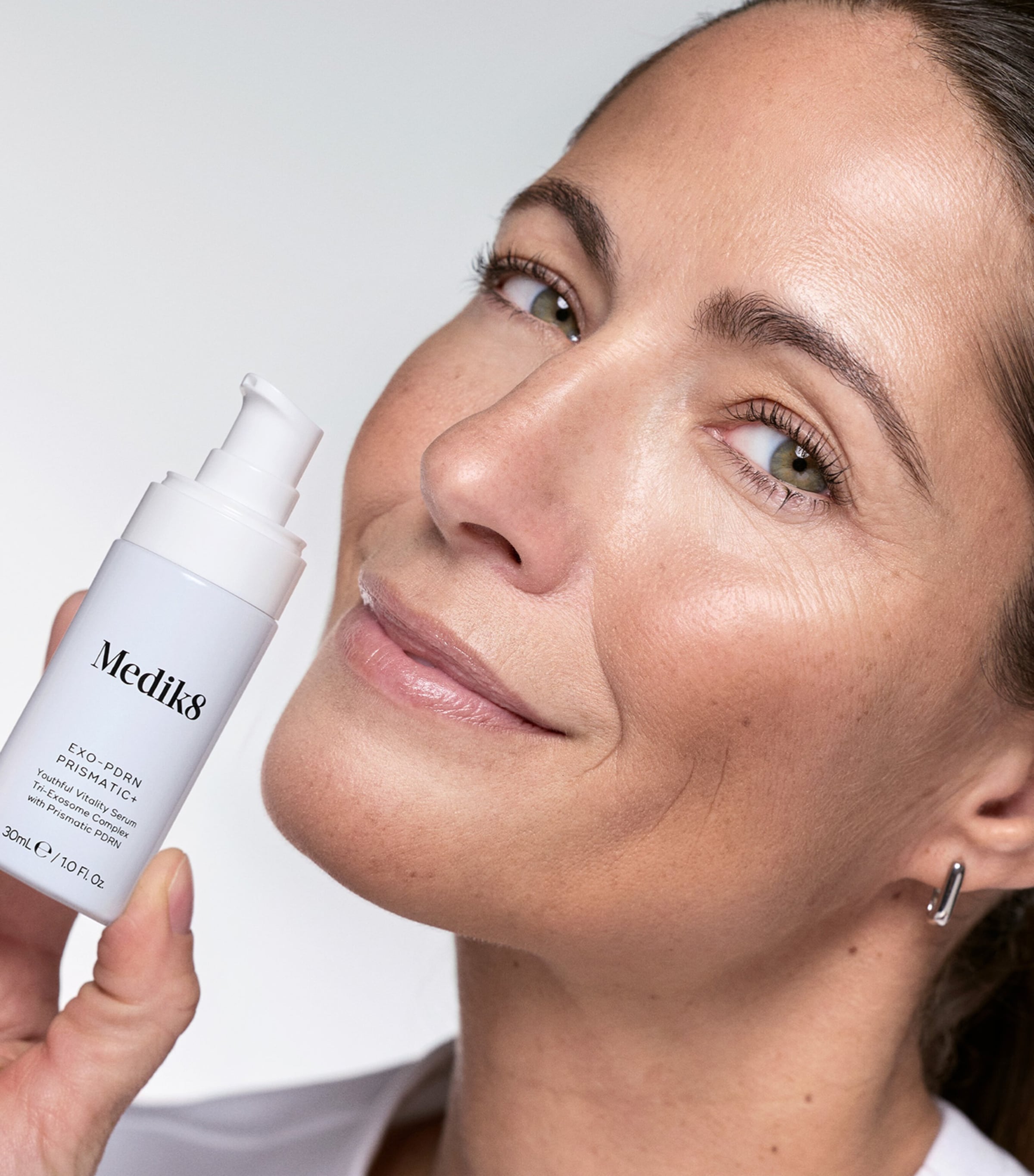Medik8 Exo-PDRN Prismatic+ Serum (30ml) Image 3