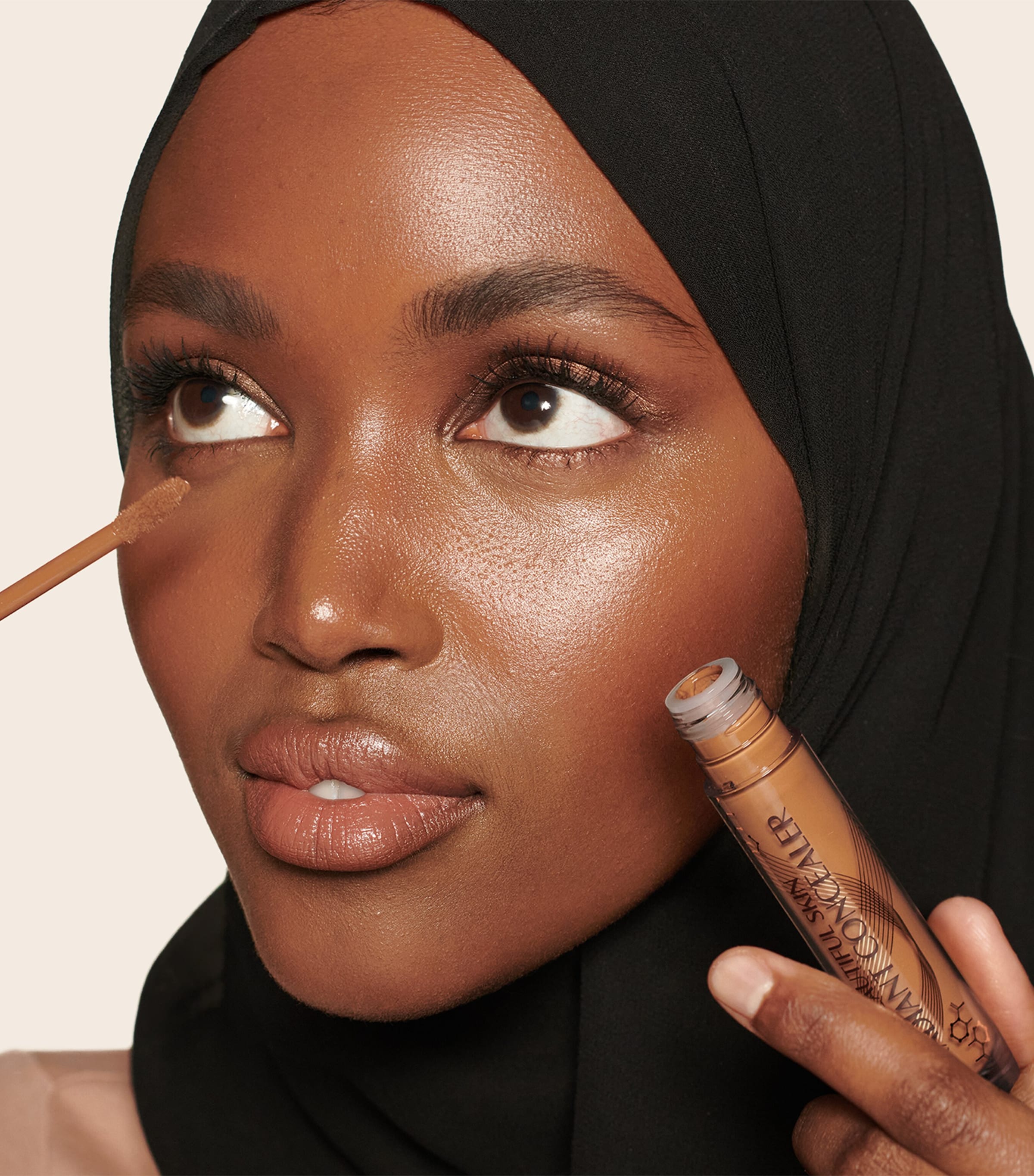 Charlotte Tilbury Beautiful Skin Radiant Concealer Image 2