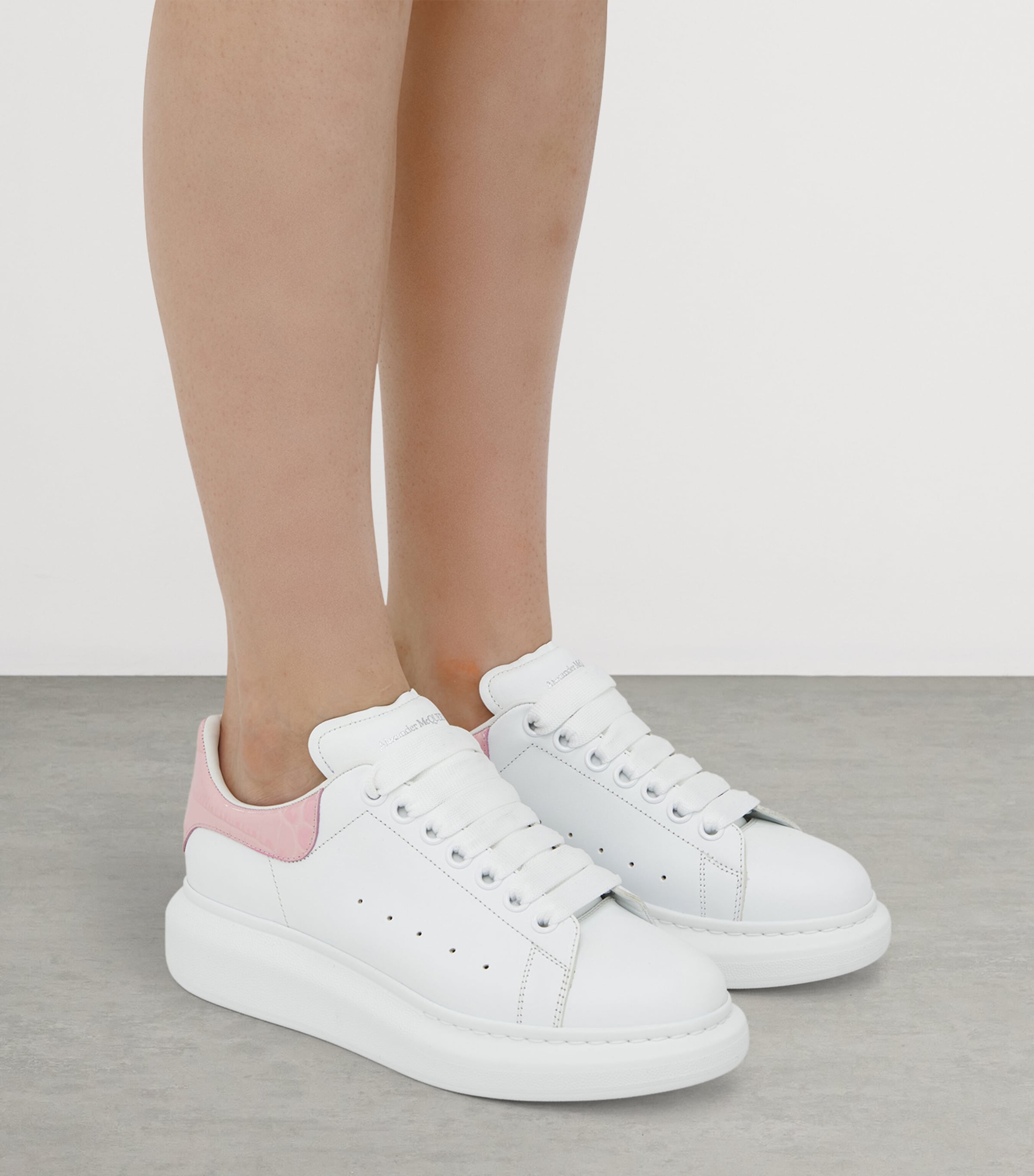 スニーカー Oversize Sneakers - Alexander McQueen - Leather - Khaki Oversized Sneakers - Alexander McQueen - Leather - White/Khaki