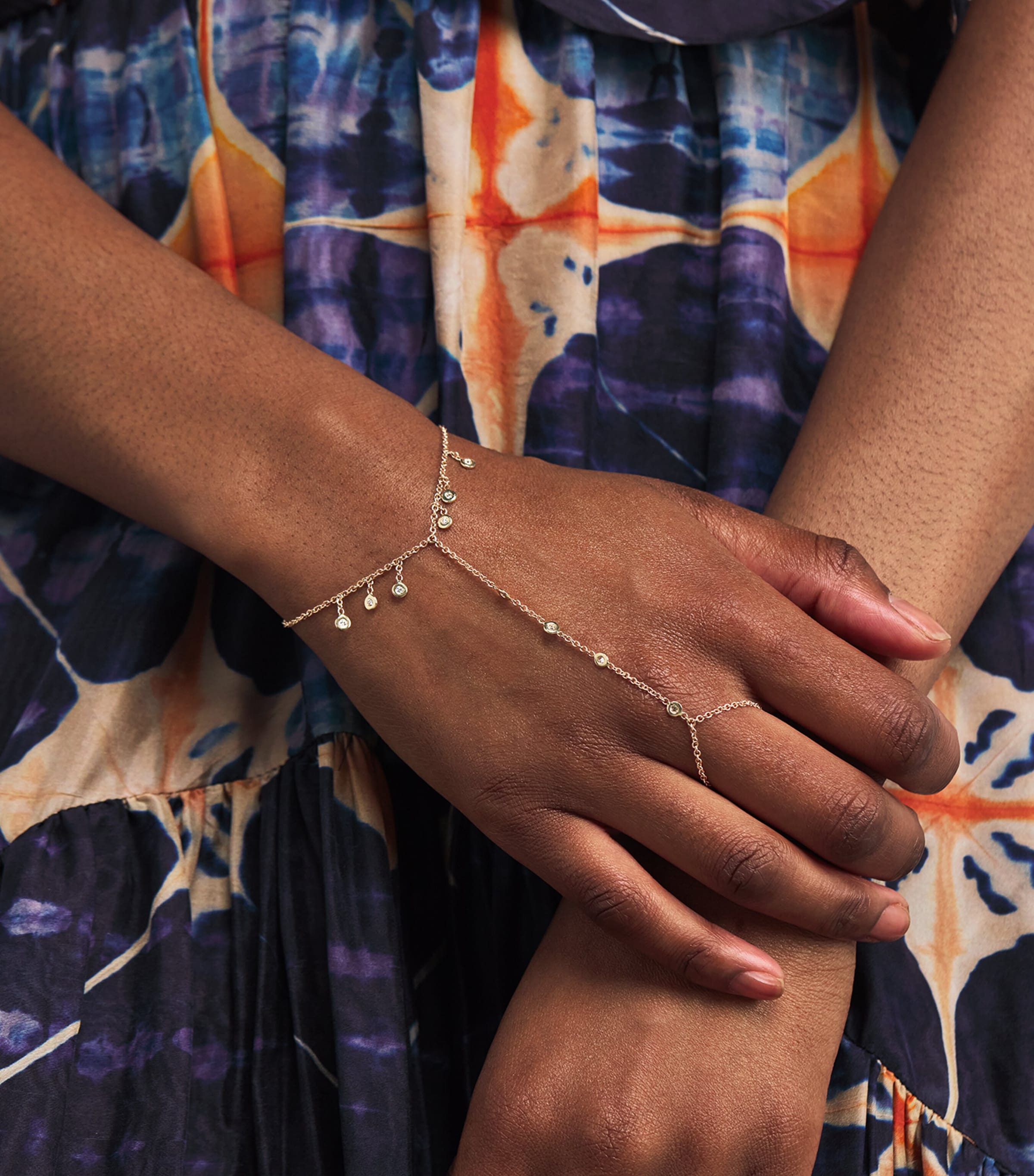 Yellow Gold and Diamond Shaker Finger Bracelet YELLOW GOLD Image 2