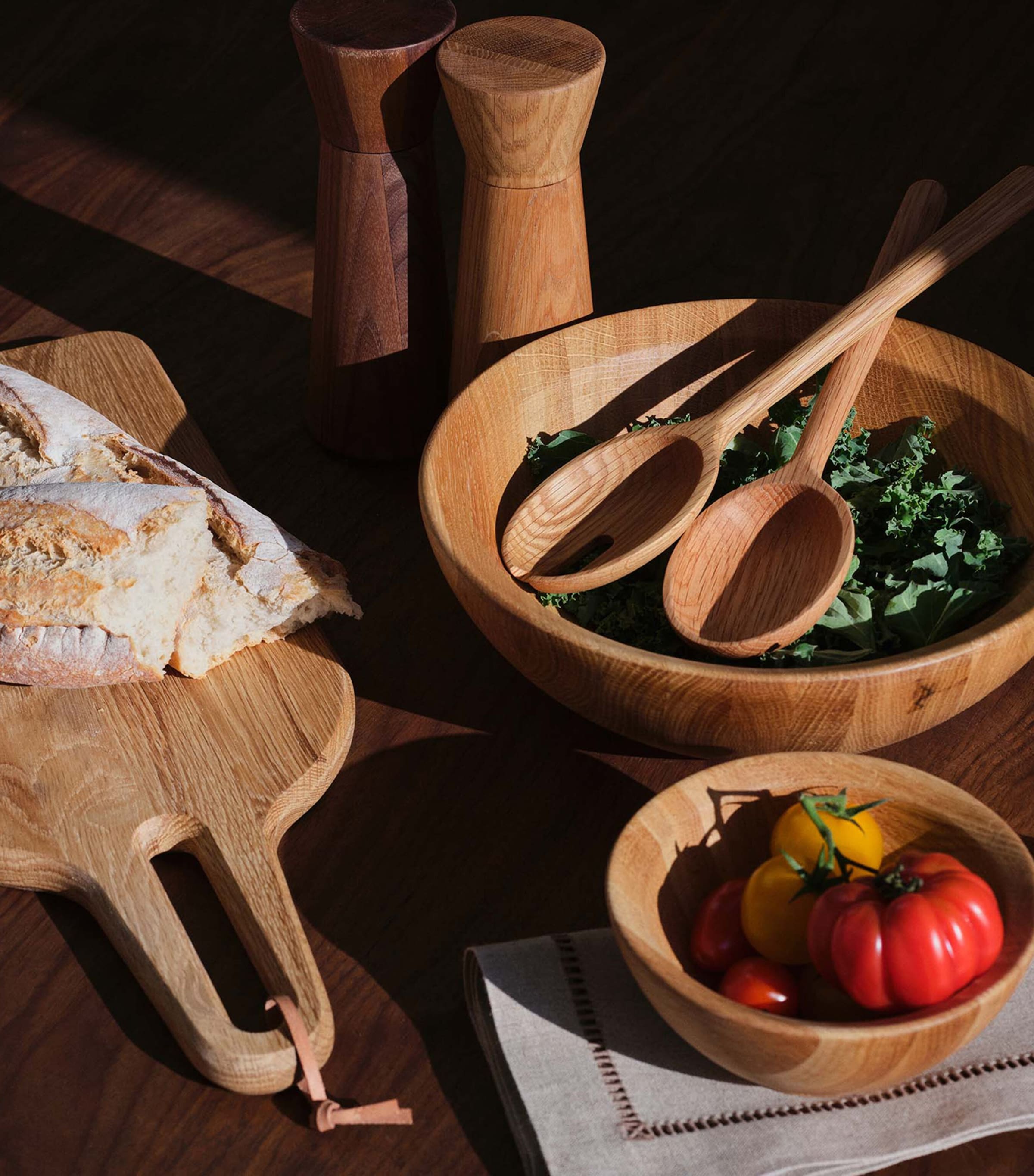 Oak Istria Serving Bowl (27cm) OAK Image 3