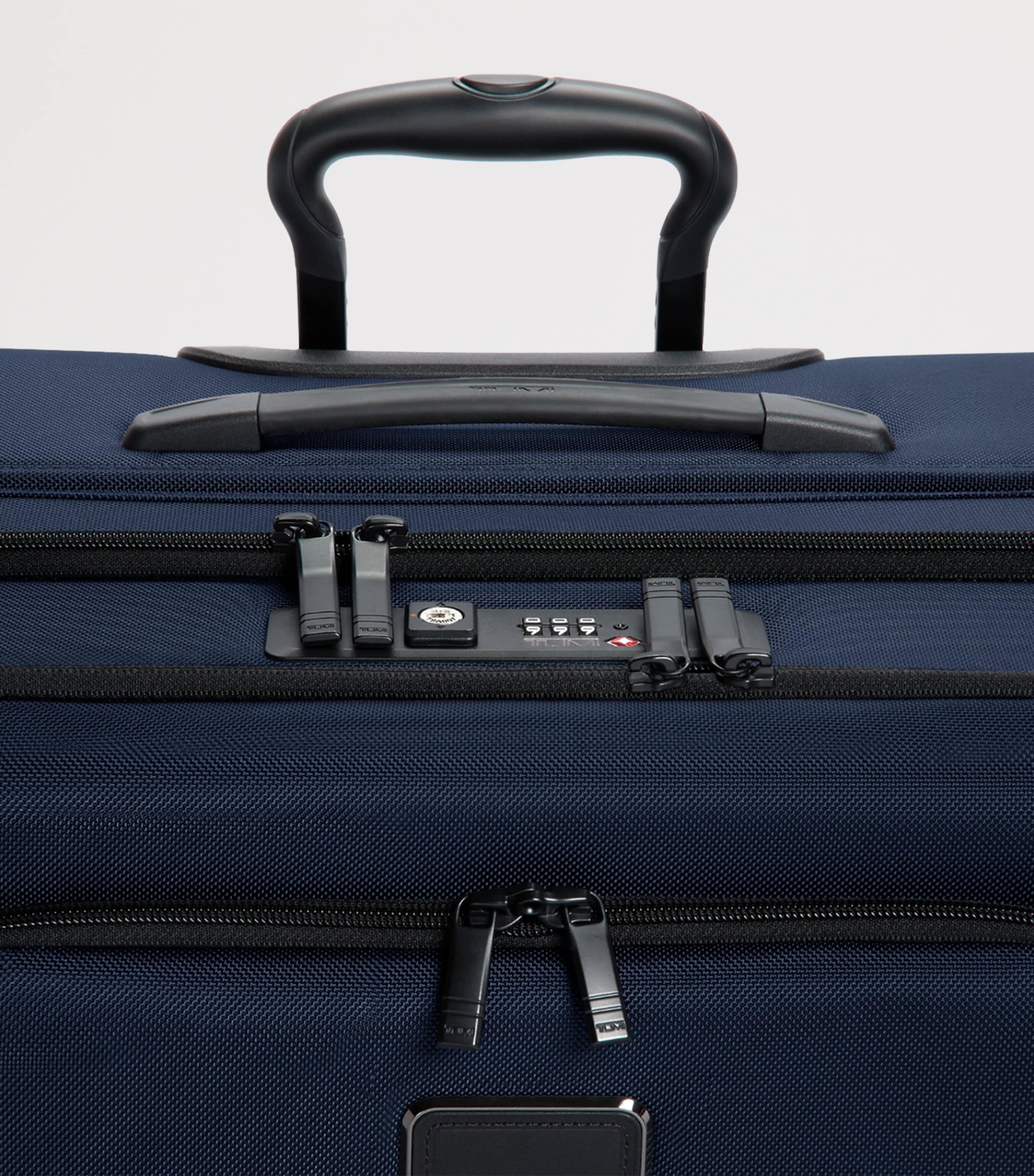Tumi Alpha 4 X-Large Dual Access Expandable Suitcase (78.5cm) Navy Image 7