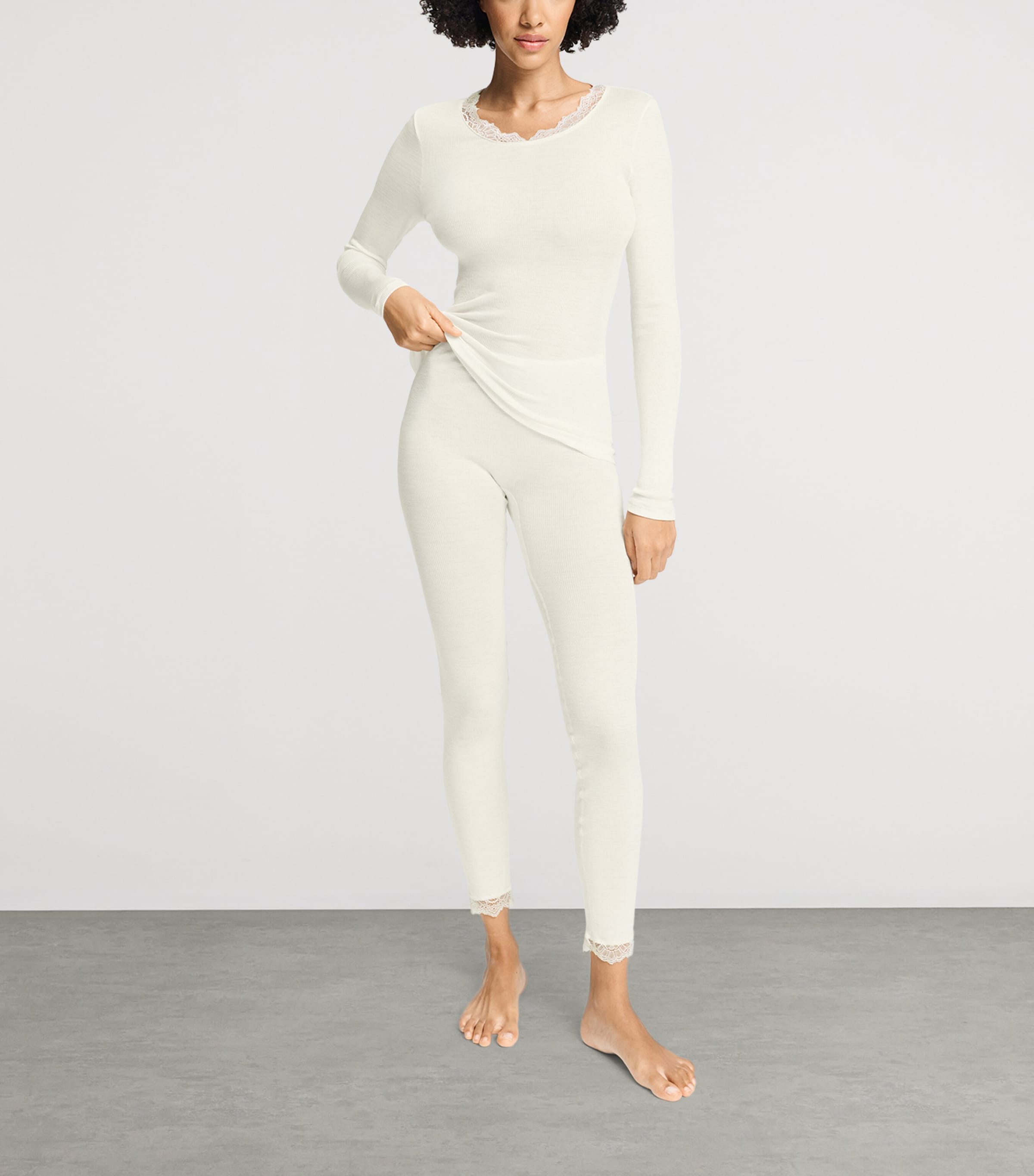 Hanro Womens Wool-Silk Long-Sleeve T-Shirt Misty White Image 2