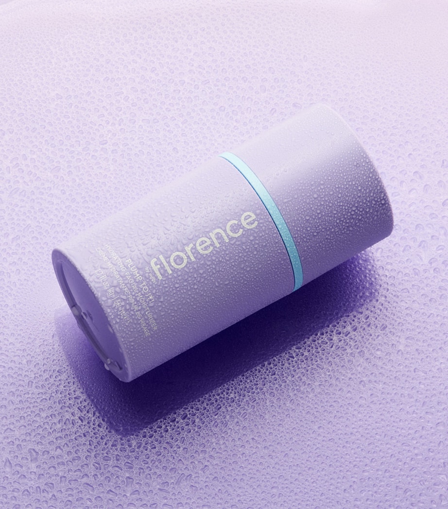 Plump To It! Hydrating Facial Moisturiser (50ml) NO COLOUR Image 3
