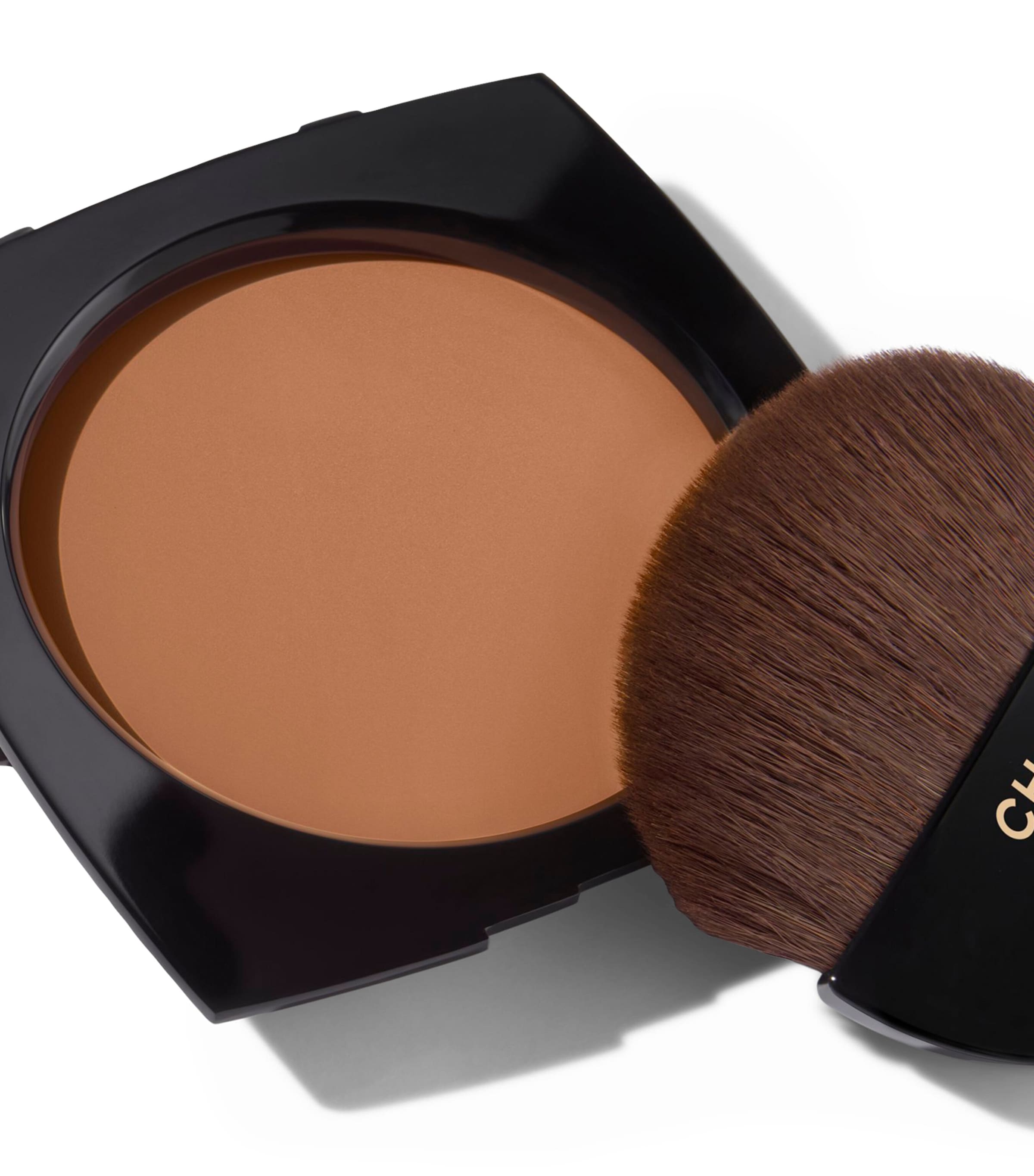CHANEL LES BEIGES Healthy Glow Sheer Powder - Refill Image 2