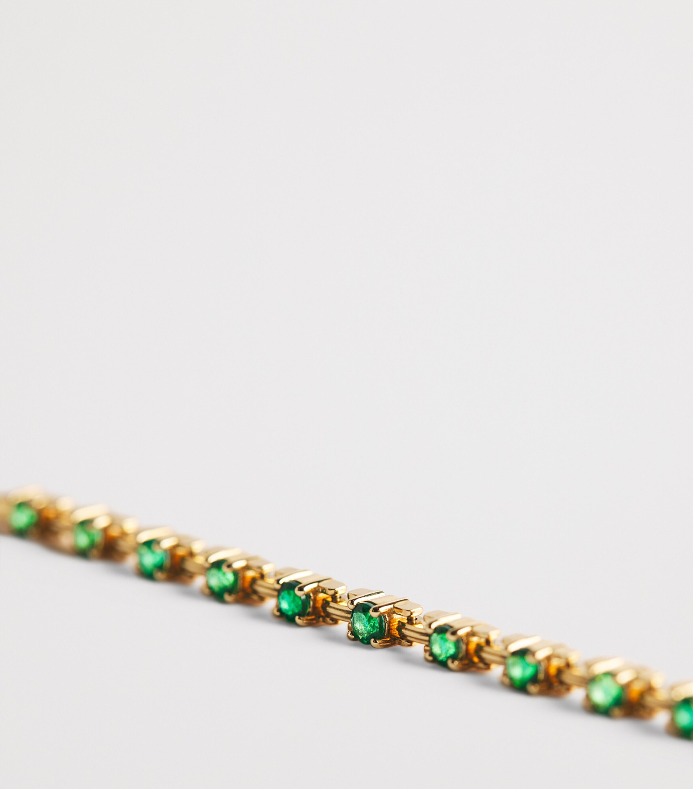Large Yellow Gold and Emerald Pirouette Bracelet YELLOW GOLD Image 4
