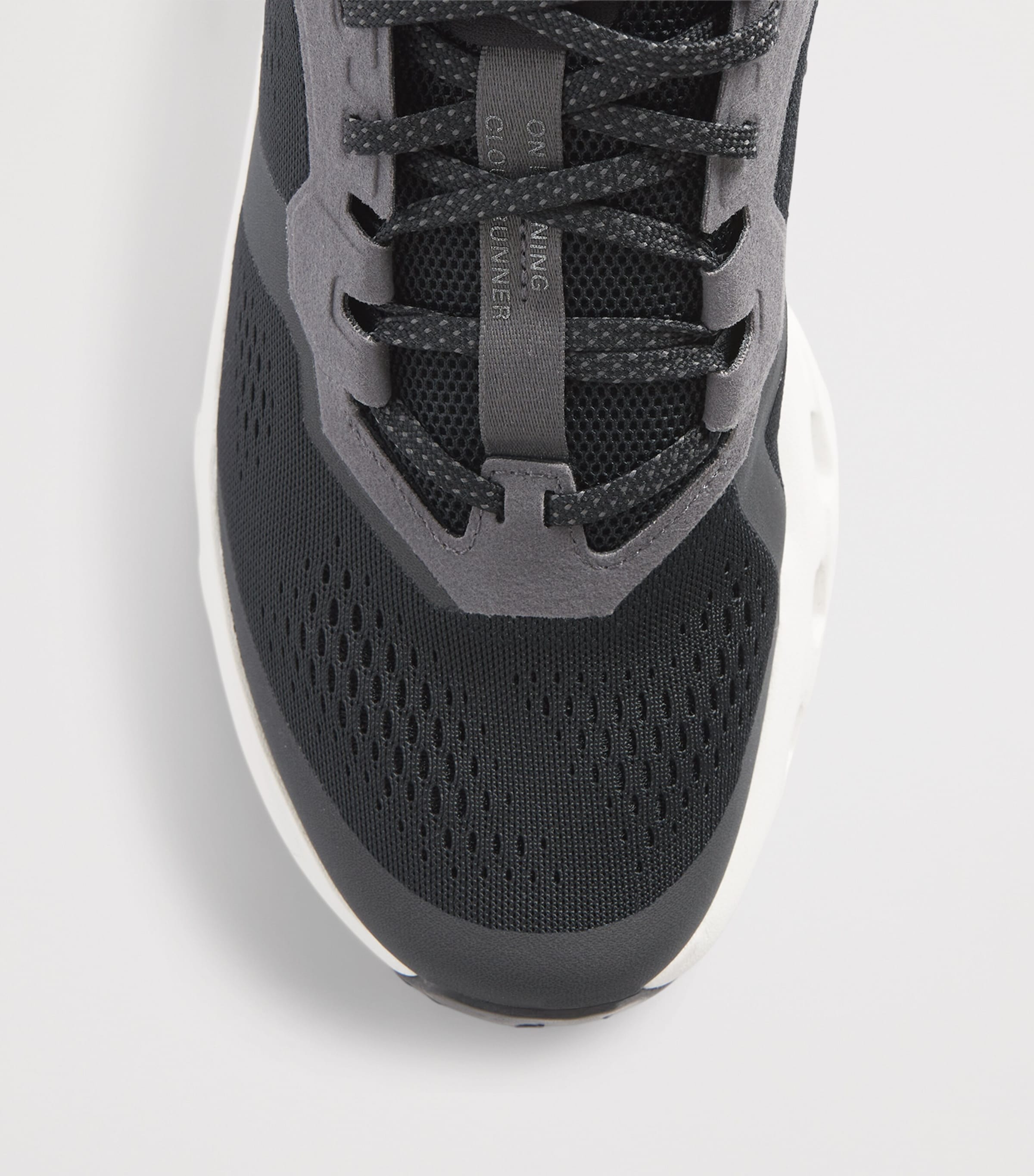 On Mens Cloudrunner 3 Trainers Black | Ivory Image 6