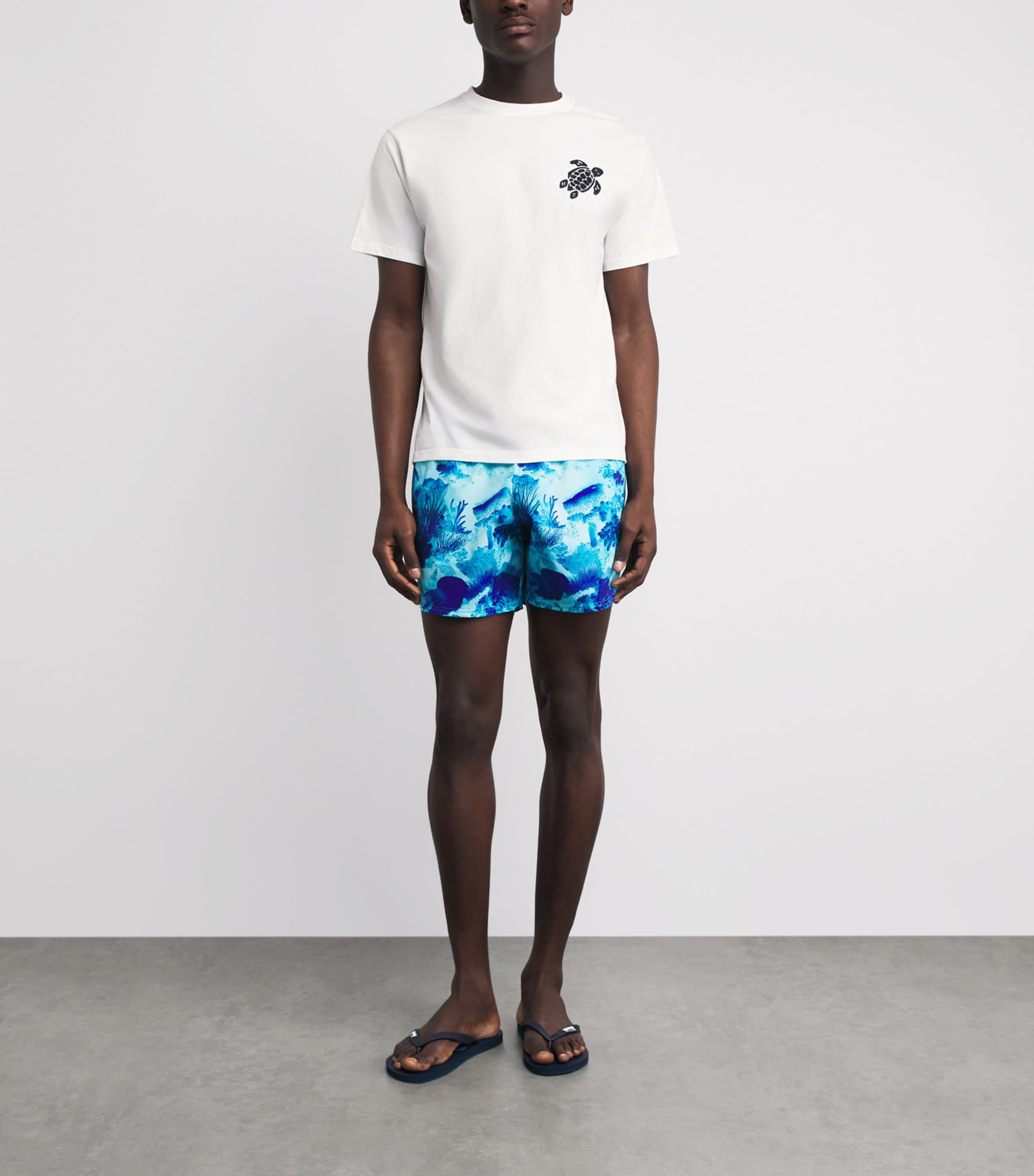 Vilebrequin Mens Organic Cotton Turtle T-Shirt Blanc Image 2
