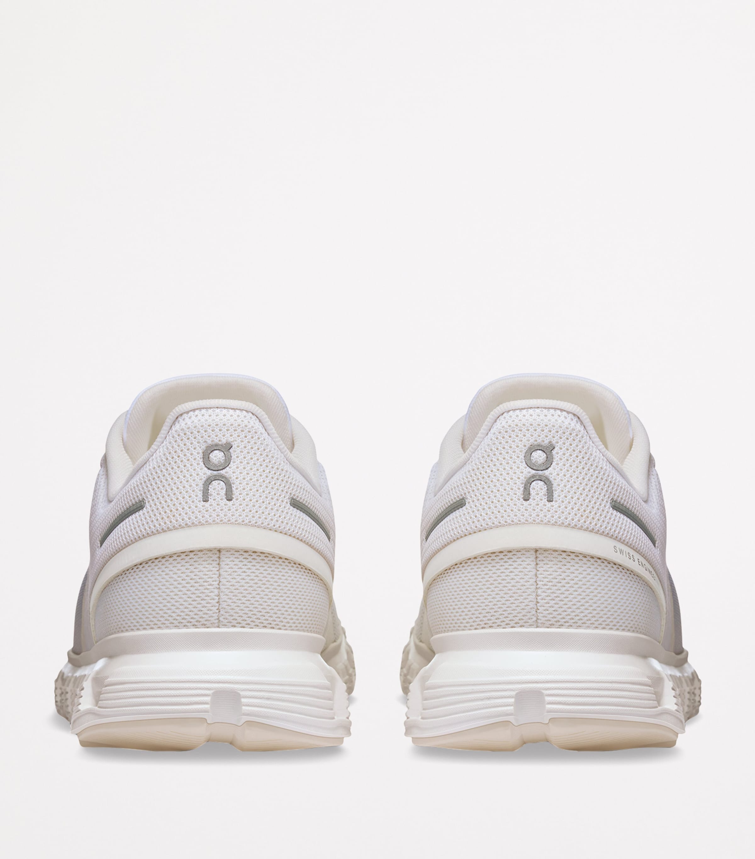 On Cloud 6 Trainers White/white Image 2