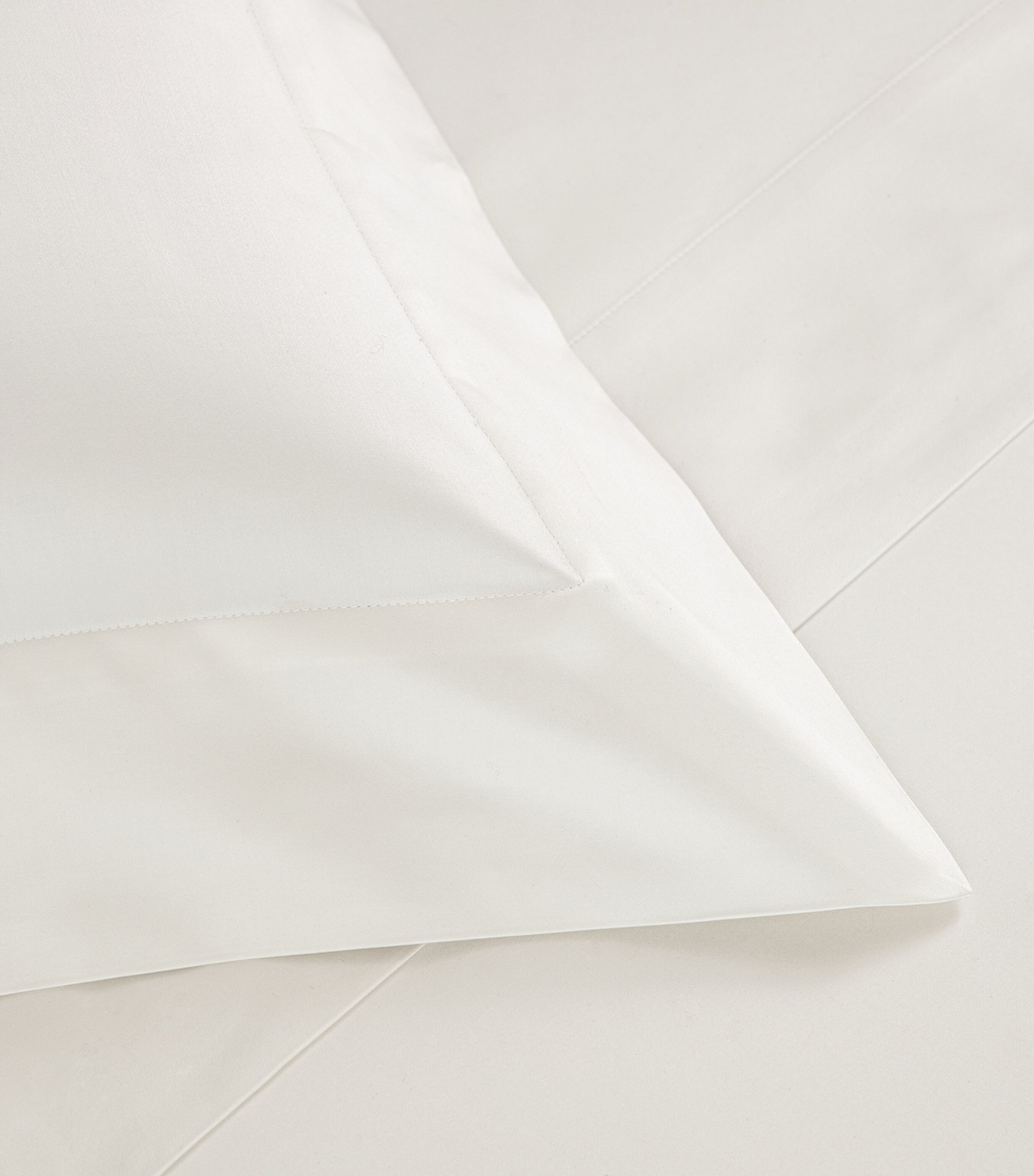 Frette Ultimate Super King Duvet Cover (260cm x 240cm) Milk Image 3