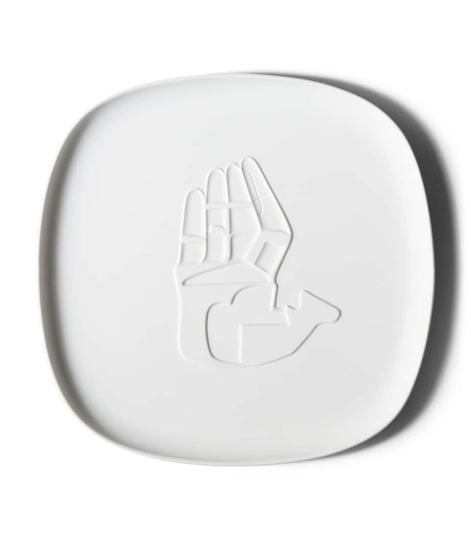 Cassina x Ginori 1735 Le Corbusier Collection Chandigarh La Main Ouverte Square Tray (33cm) WHITE Image 1