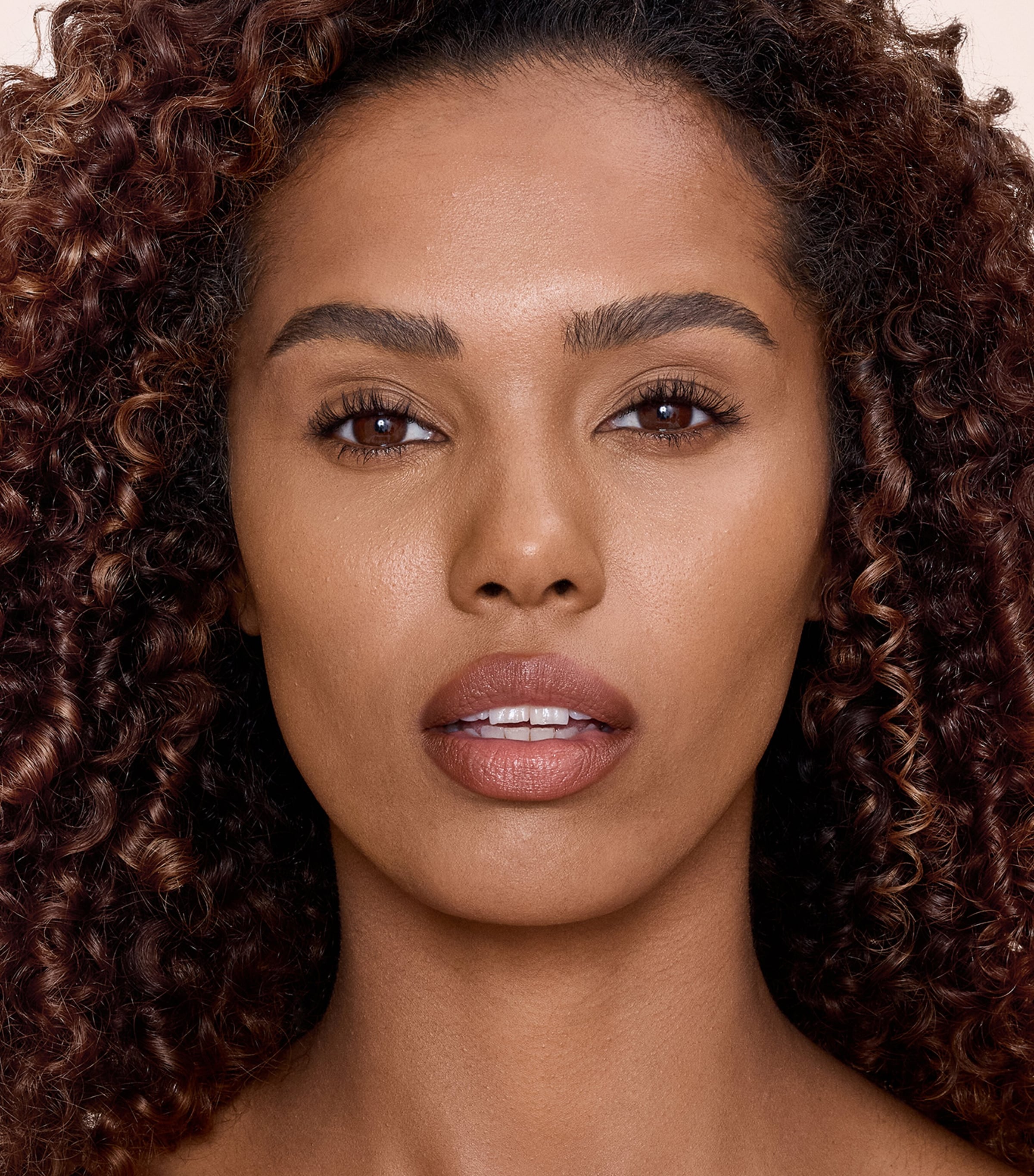 Airbrush Flawless Blur Concealer 10.5 TAN Image 2