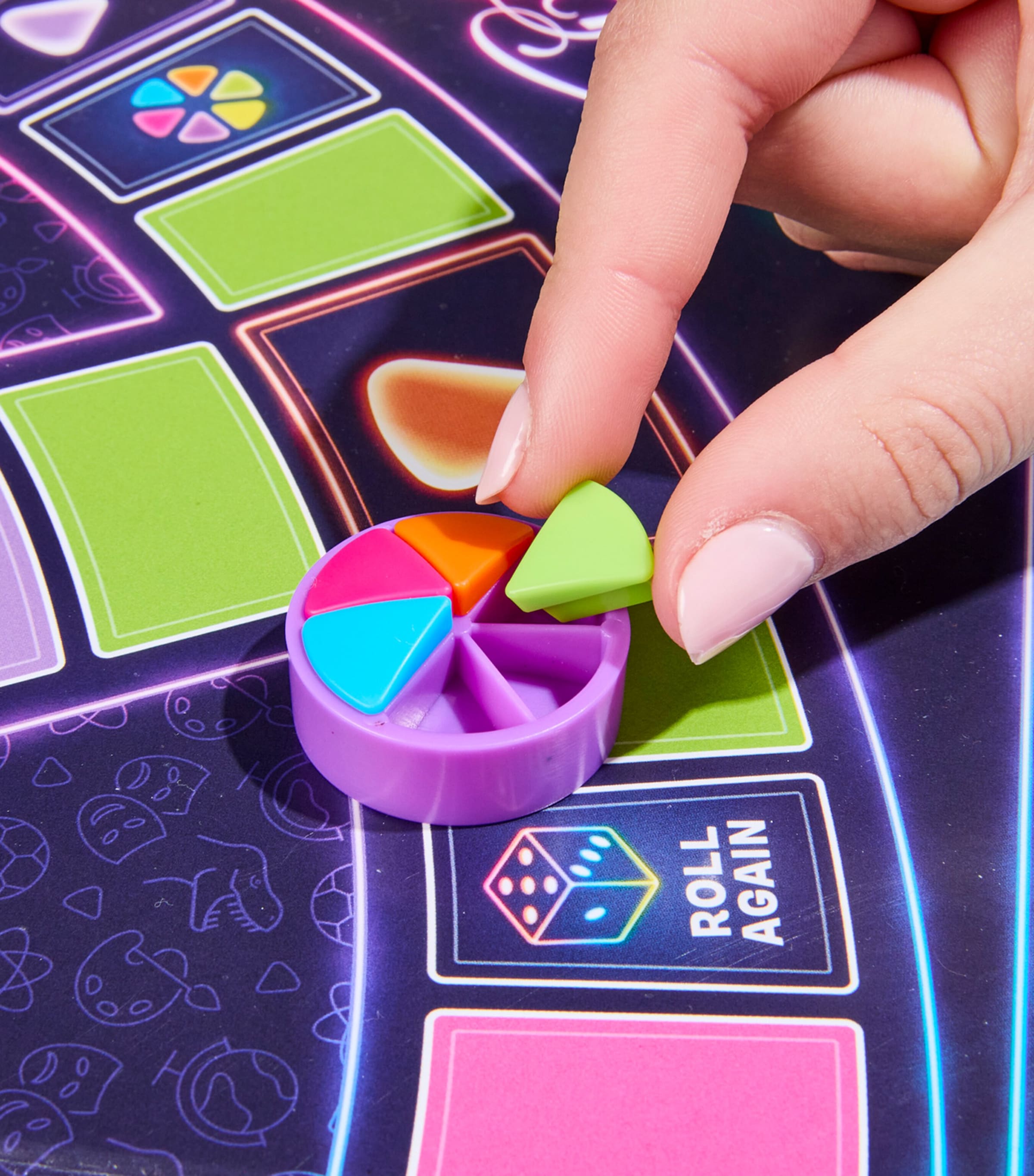Hasbro Games Trivial Pursuit Board Game Image 7