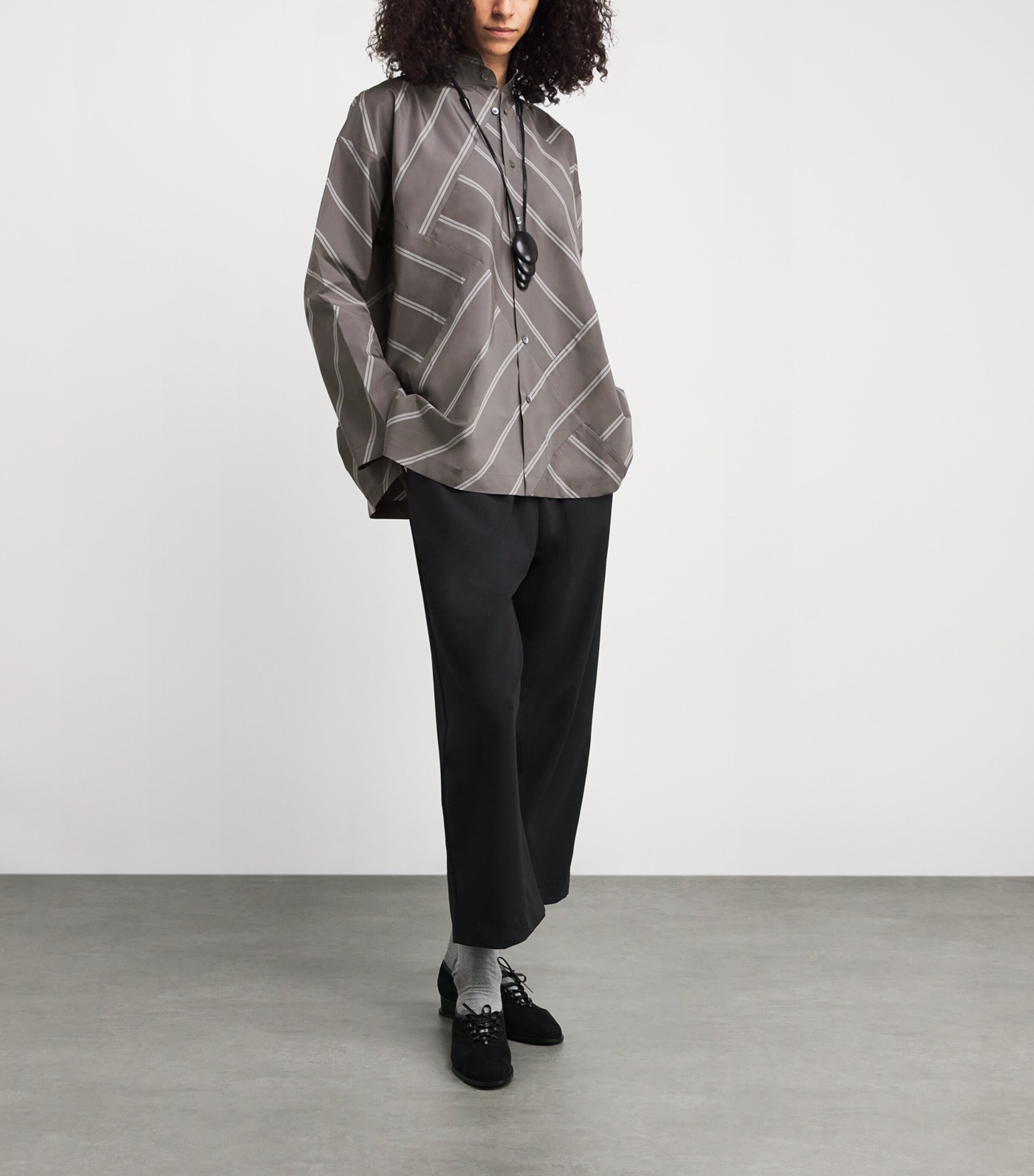 Slim Double Stand-Collar Shirt GREY Image 2