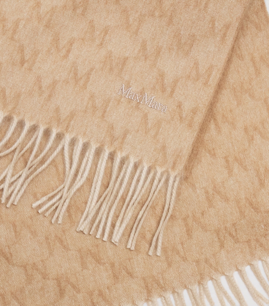 Cashmere Monogram Scarf BEIGE GOLDEN Image 4