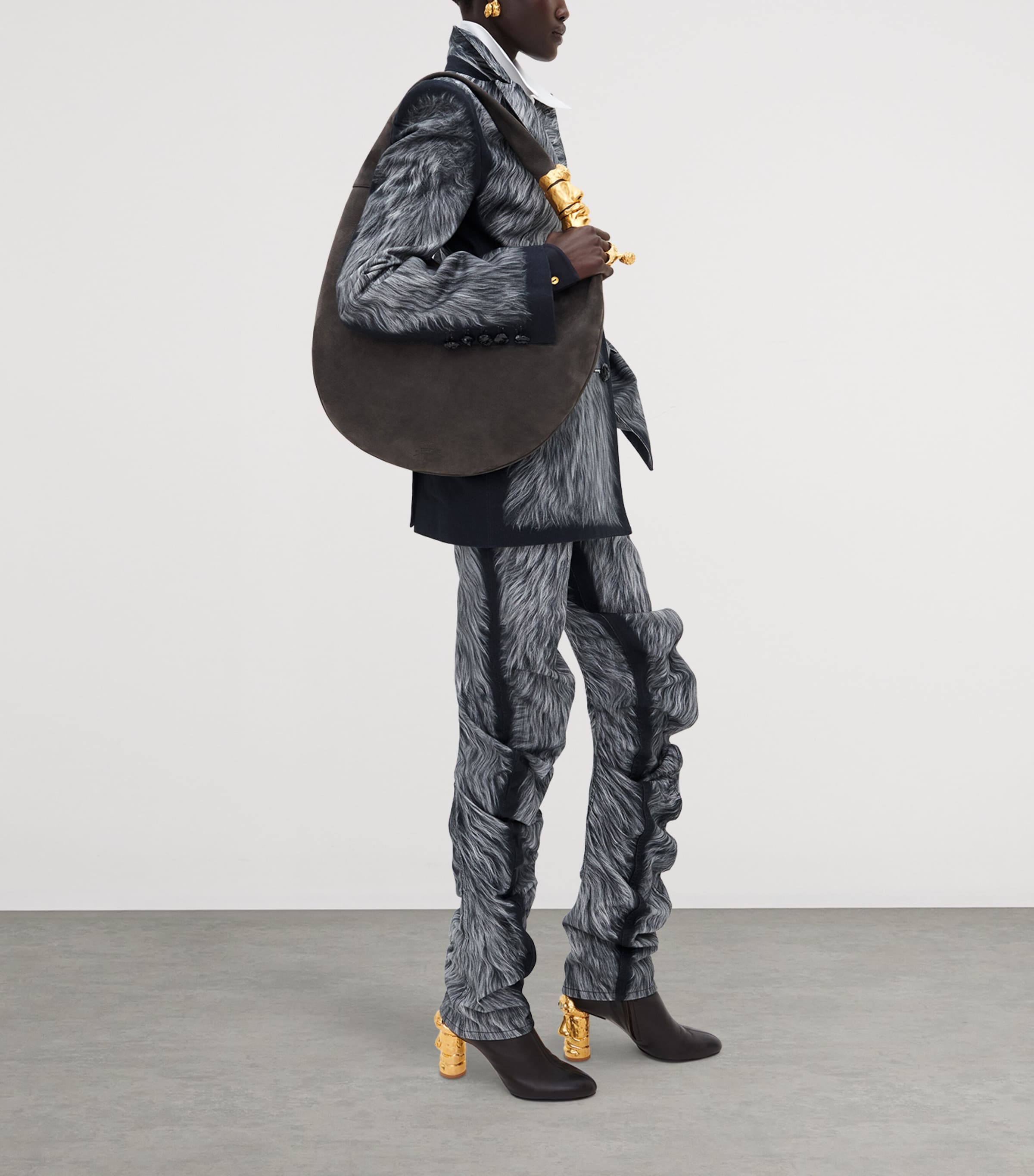 Schiaparelli Large Calfskin Soufflé Shoulder Bag Dark Grey Image 3