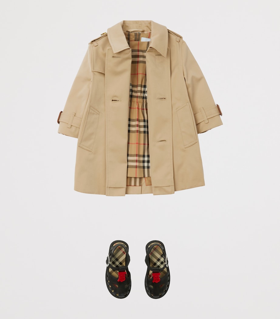 Burberry Kids Gabardine Trench Coat (6-24 Months) Honey Image 3