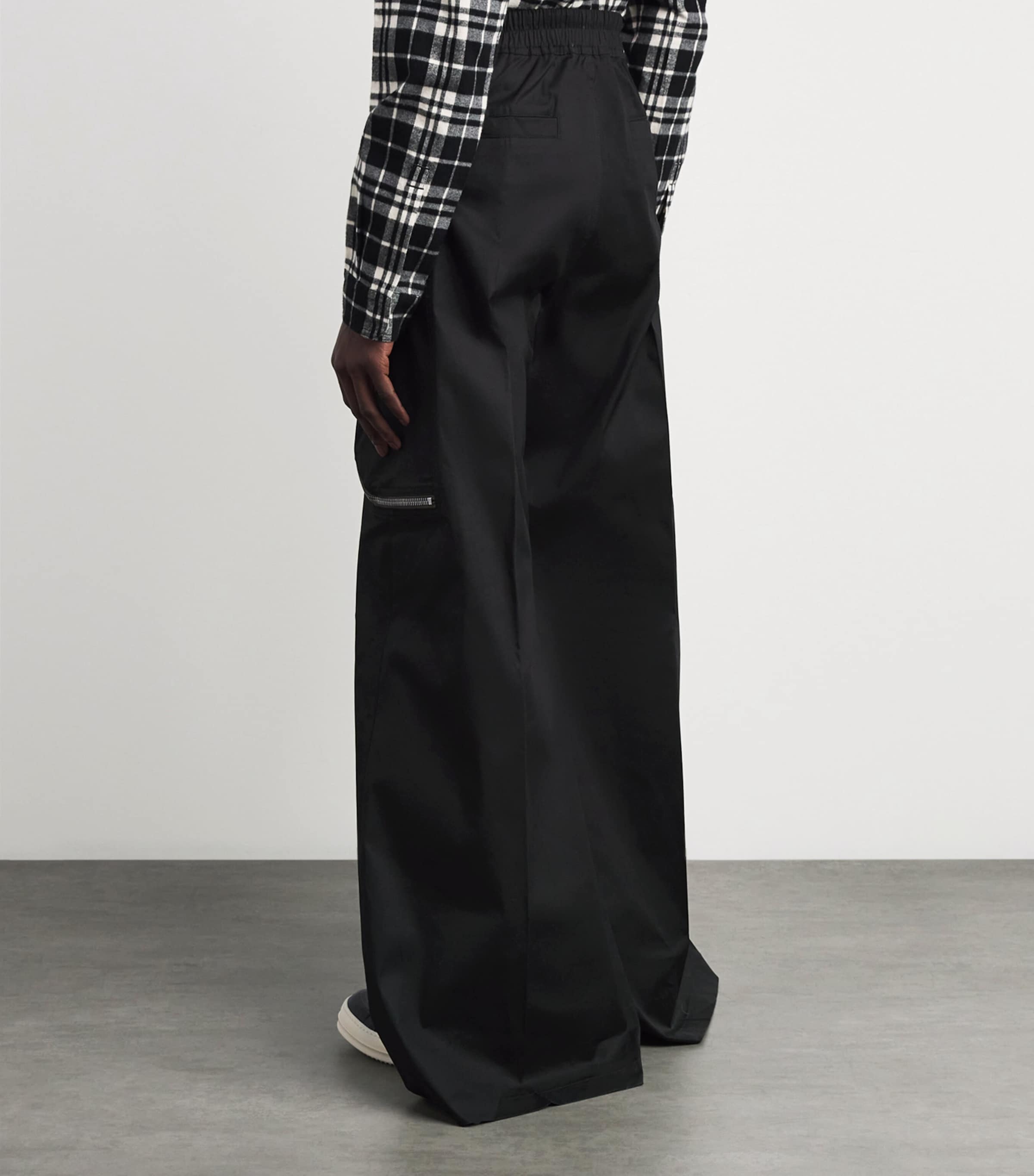 Cotton Heizer Belas Cargo Trousers BLACK/ 09 Image 4