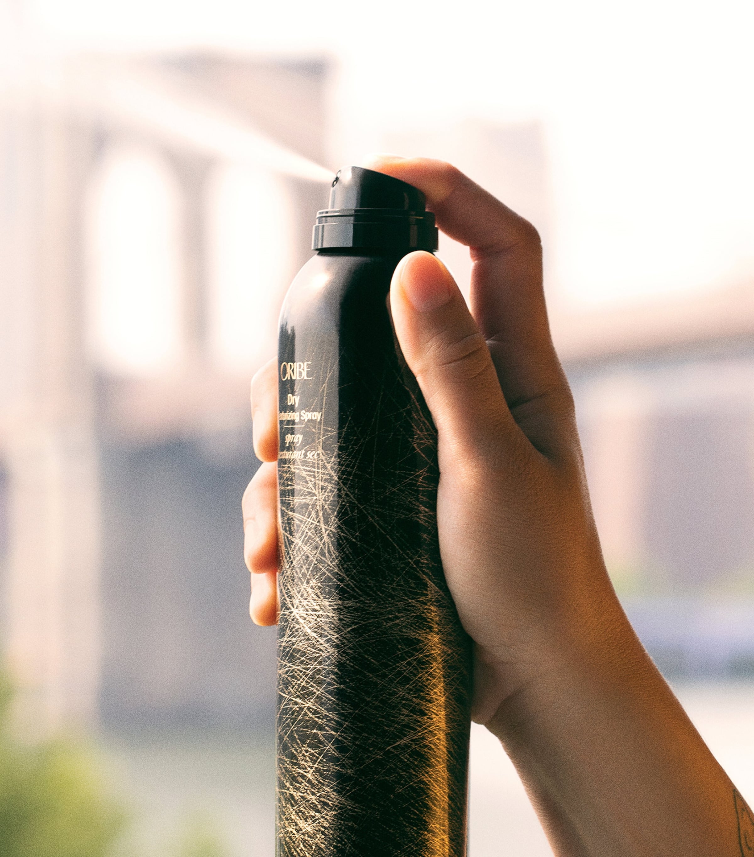 Dry Texturizing Spray (300ml) NO COLOUR Image 5