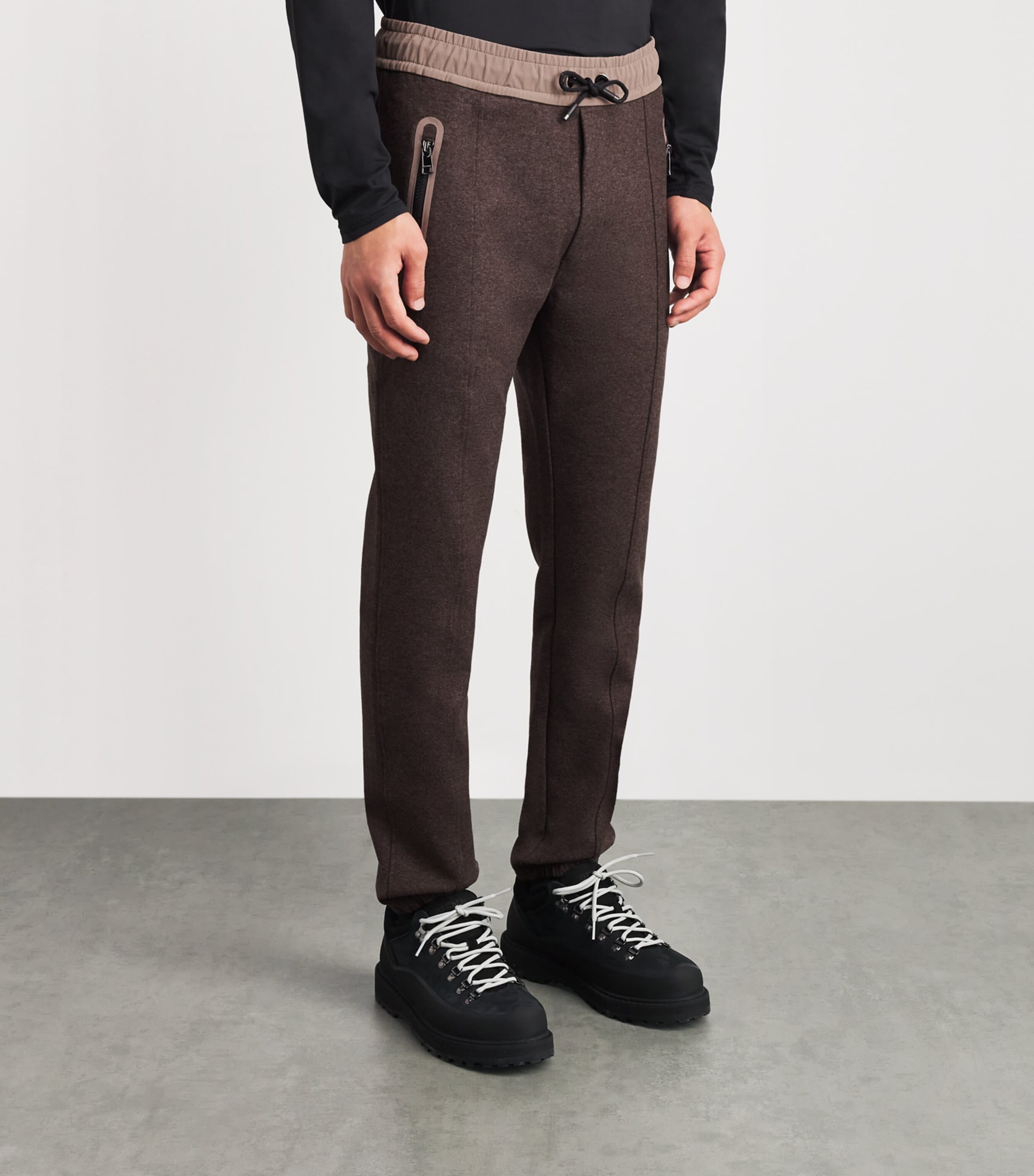 Bogner Mens Bryan Cuffed Sweatpants Fudge Image 4