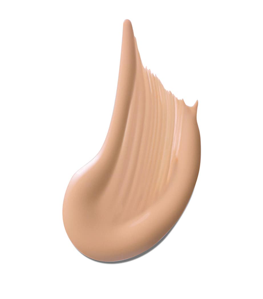 Double Wear Stay-in-Place Makeup SPF 10 1N2 ECRU Image 3