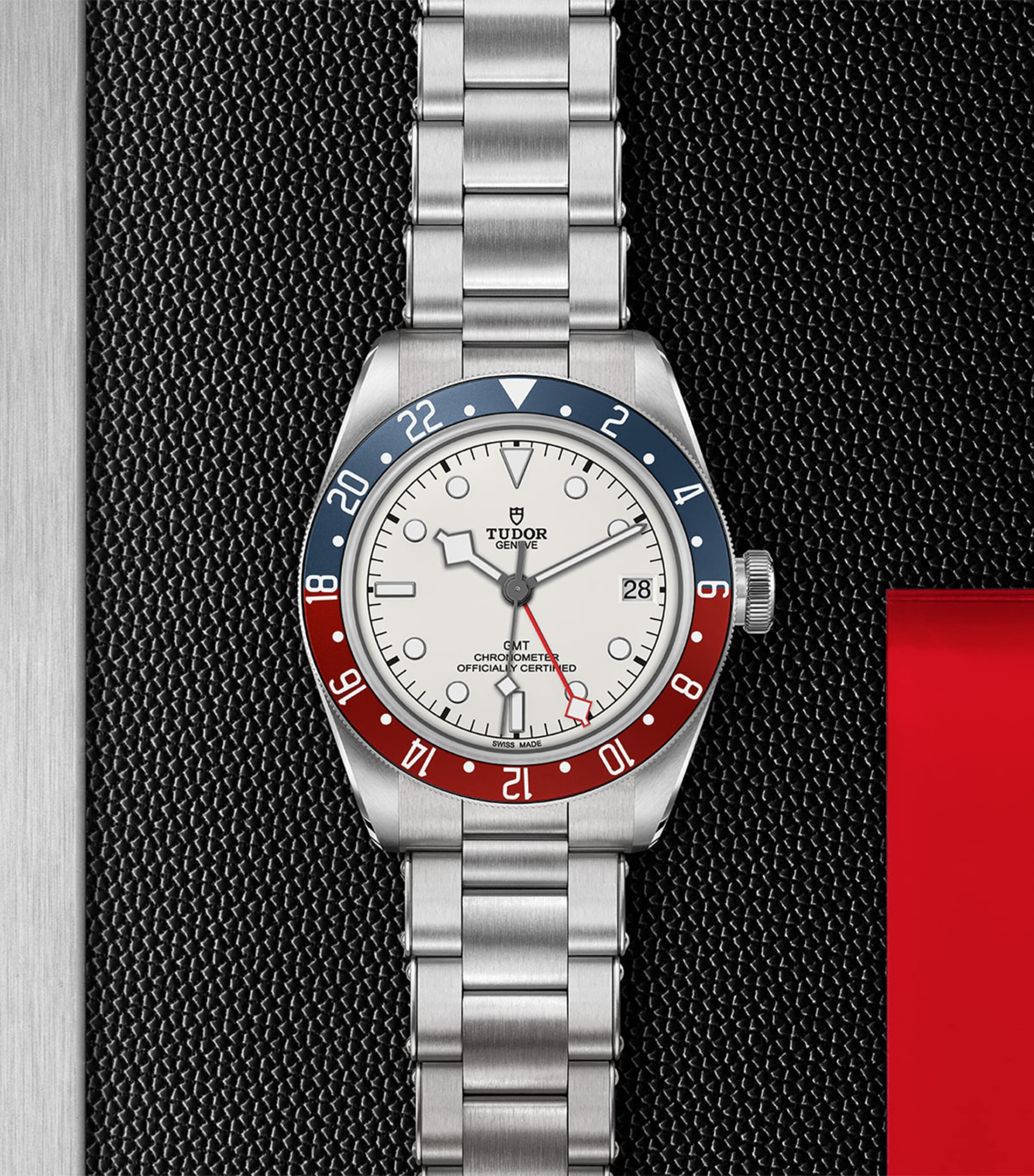 Stainless Steel Black Bay Automatic Watch 41mm WHITE Image 3