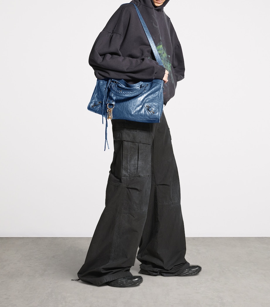 Small Lambskin Le City Top-Handle Bag 4322 Image 5