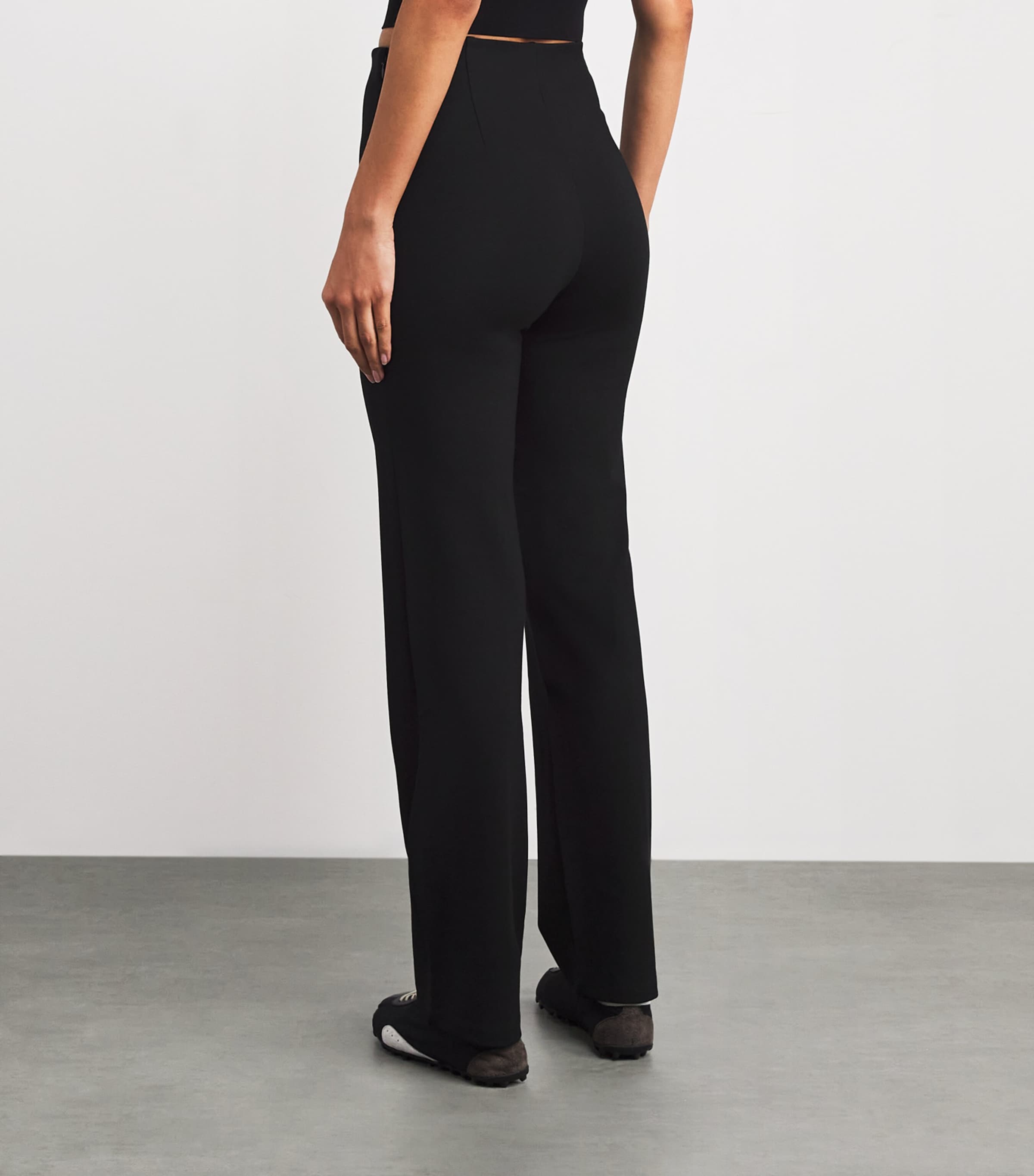 High-Waist Pintuck Straight Leg Trousers OBSIDIAN Image 4