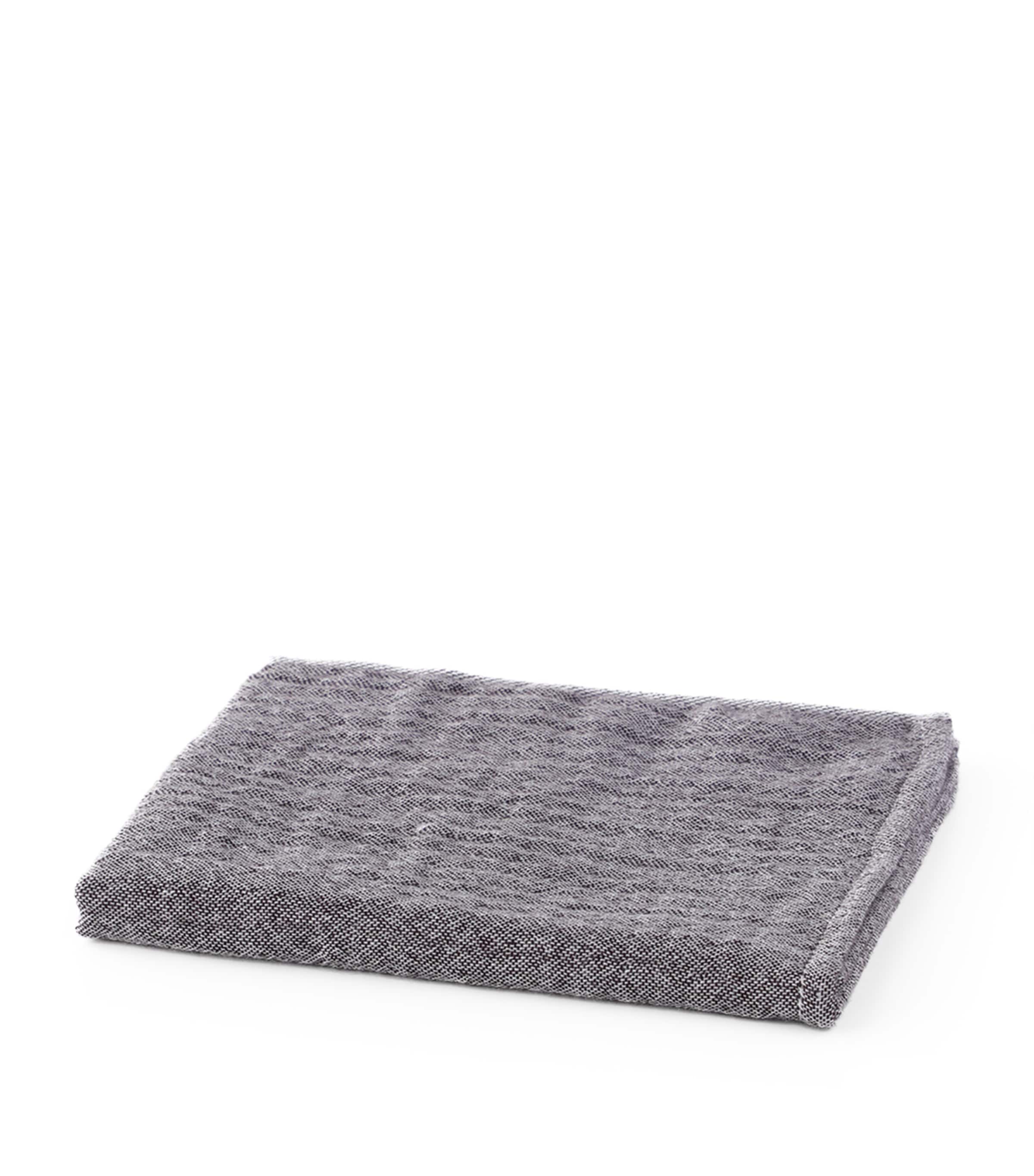 Uchino Marshmallow Gauze Bath Towel (70cm x 140cm) Dark Grey Image 1